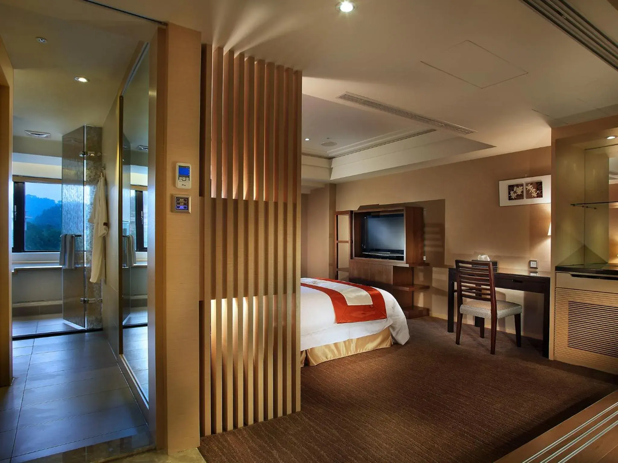 Bathroom, Bed in Sun Moon Lake Hotel Bathroom, Bed in Sun Moon Lake Hotel