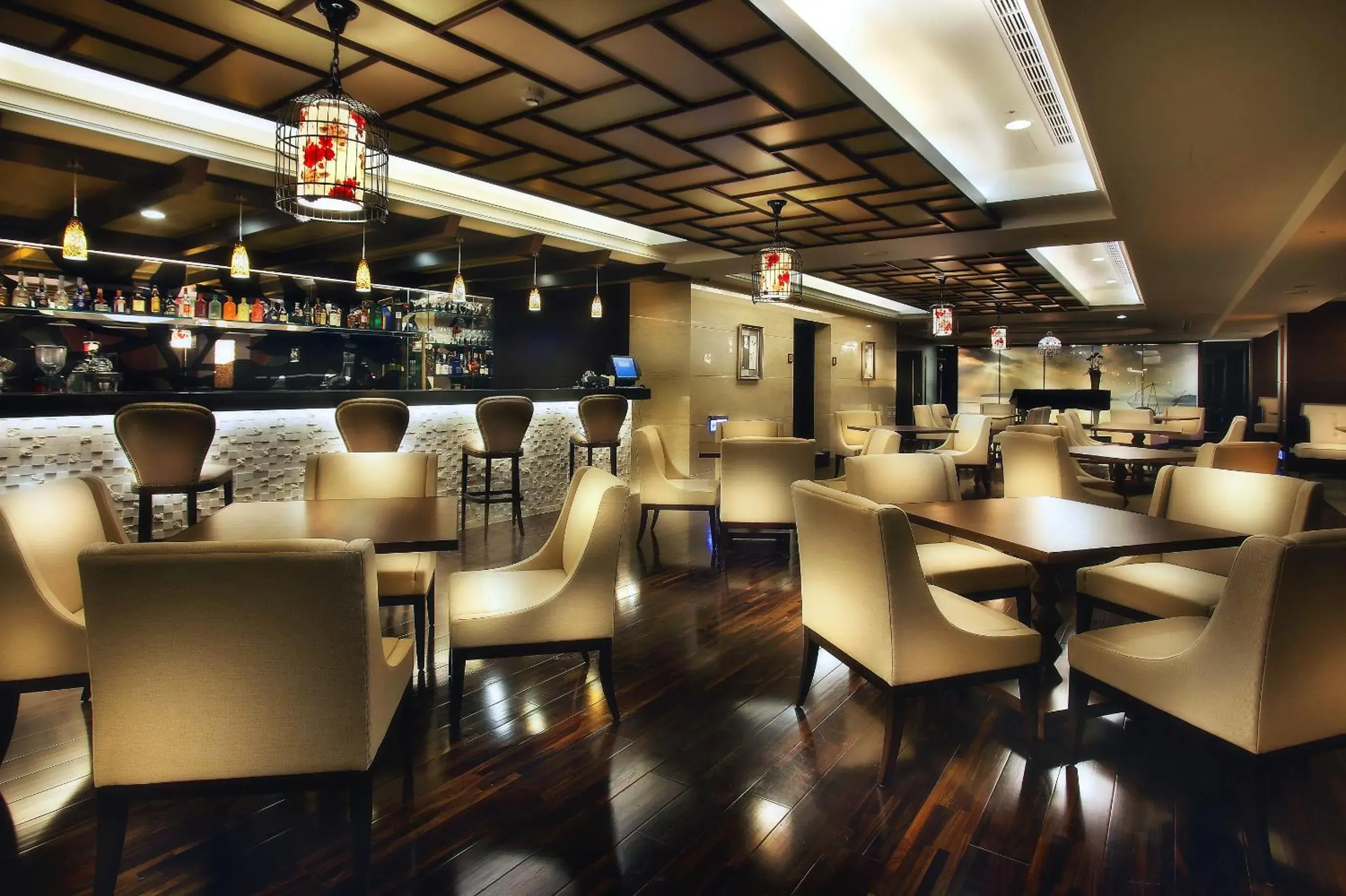 Restaurant/places to eat in Sun Moon Lake Hotel Restaurant/places to eat in Sun Moon Lake Hotel