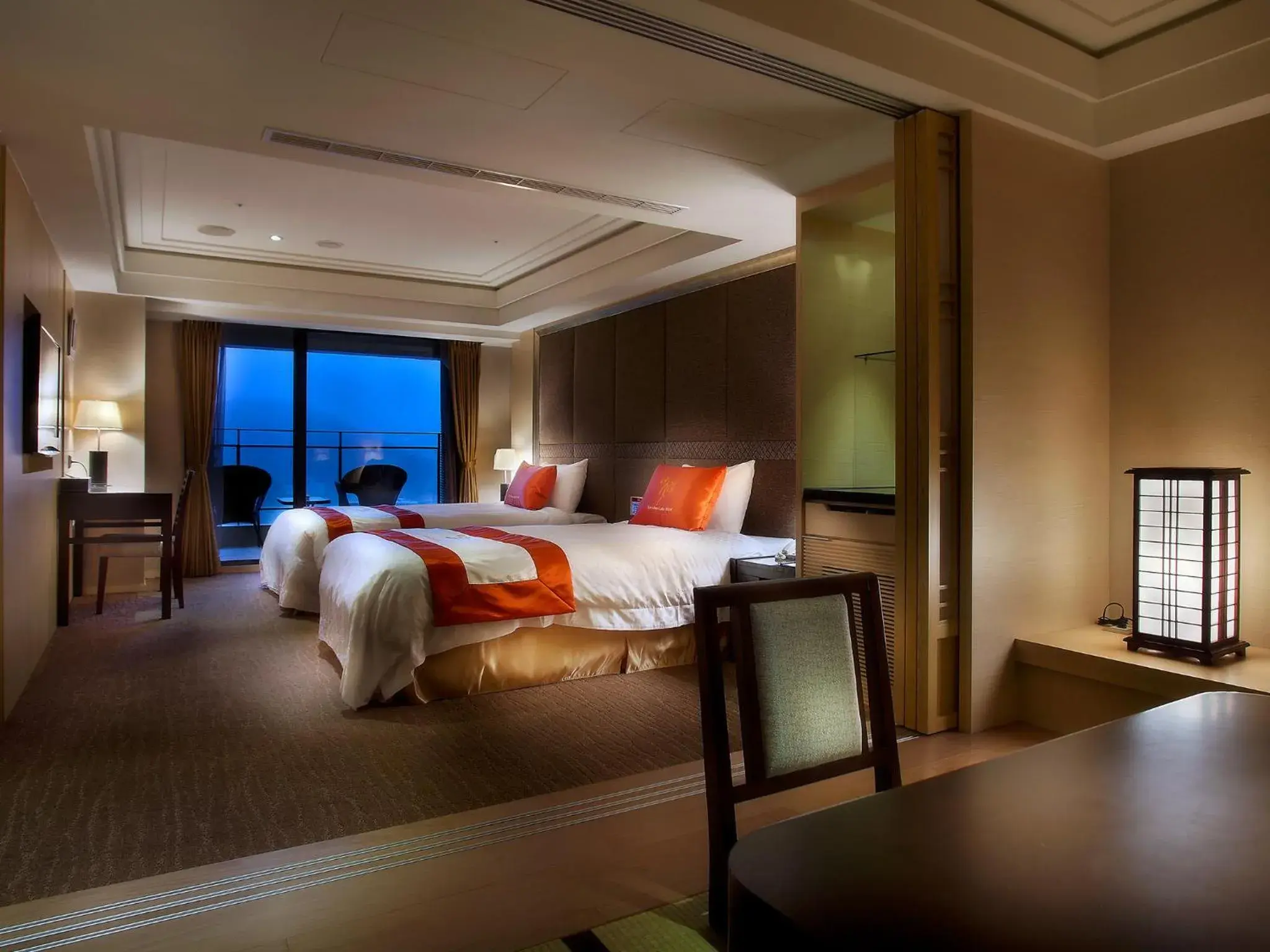 Photo of the whole room, Bed in Sun Moon Lake Hotel Photo of the whole room, Bed in Sun Moon Lake Hotel