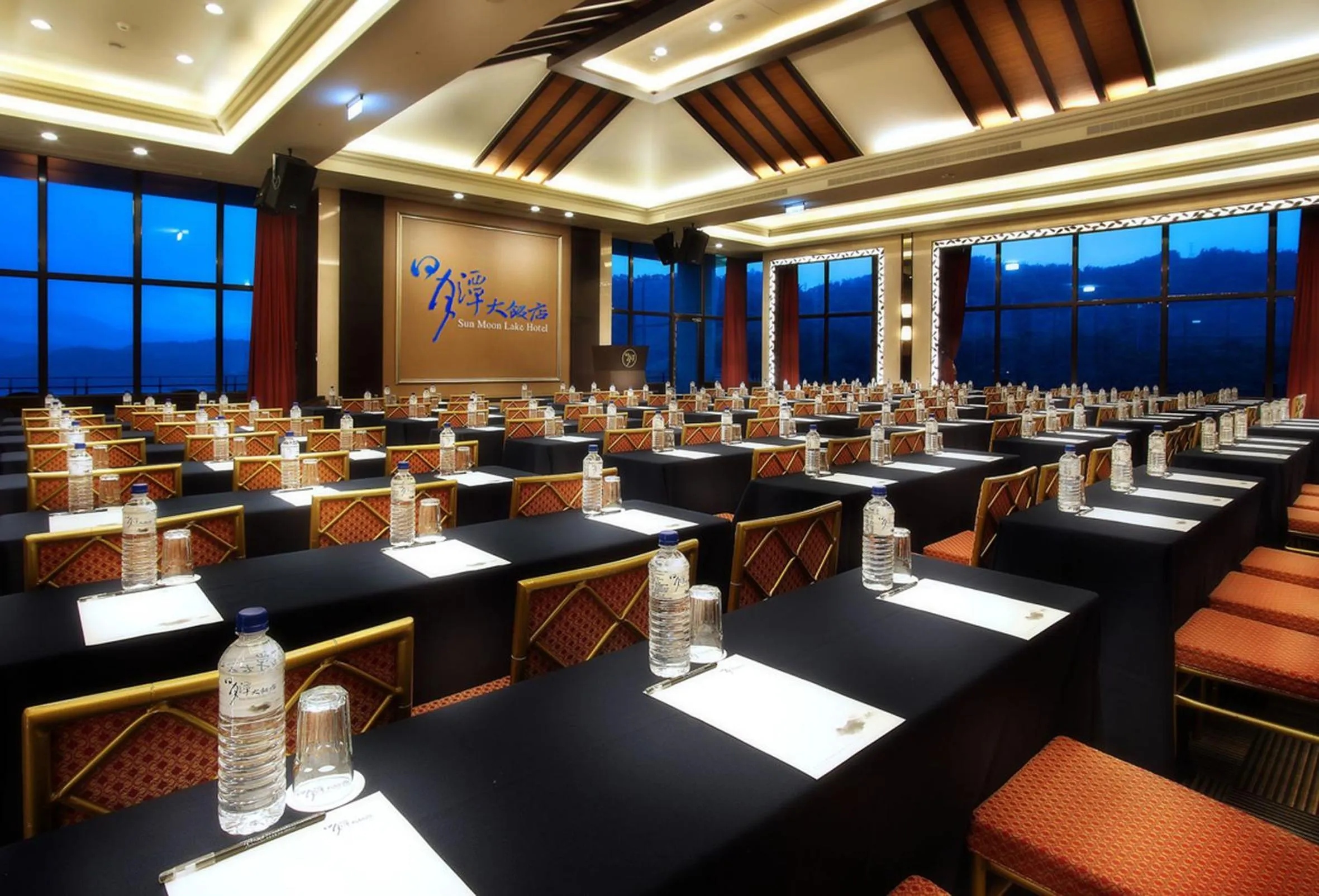 Business facilities in Sun Moon Lake Hotel