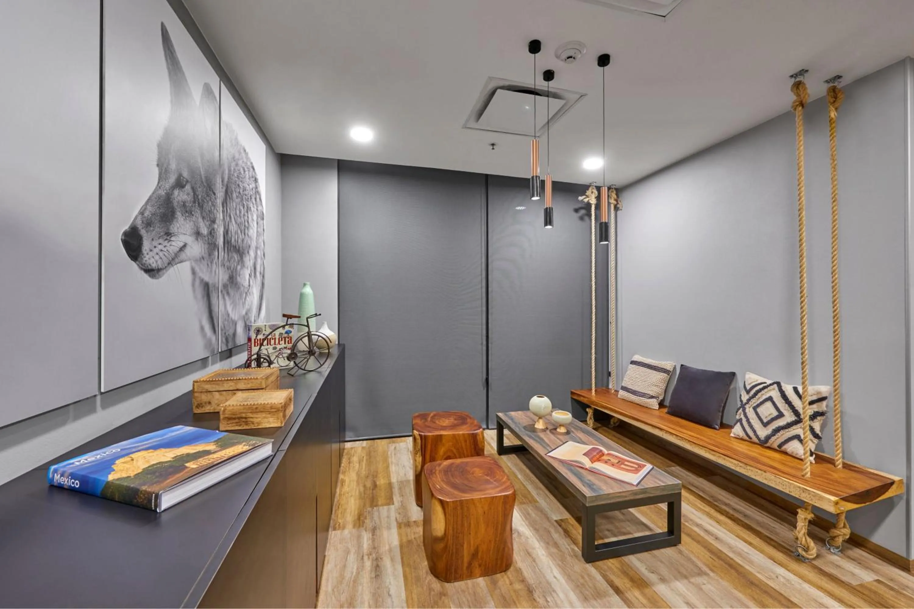 Living room in City Express Plus by Marriott Ensenada