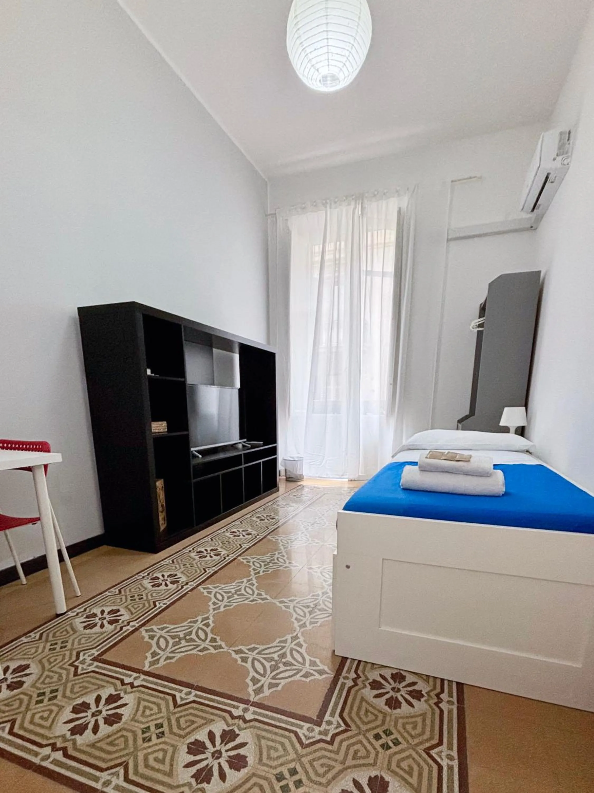 Bedroom, Bed in Mamamia #Teatro Massimo