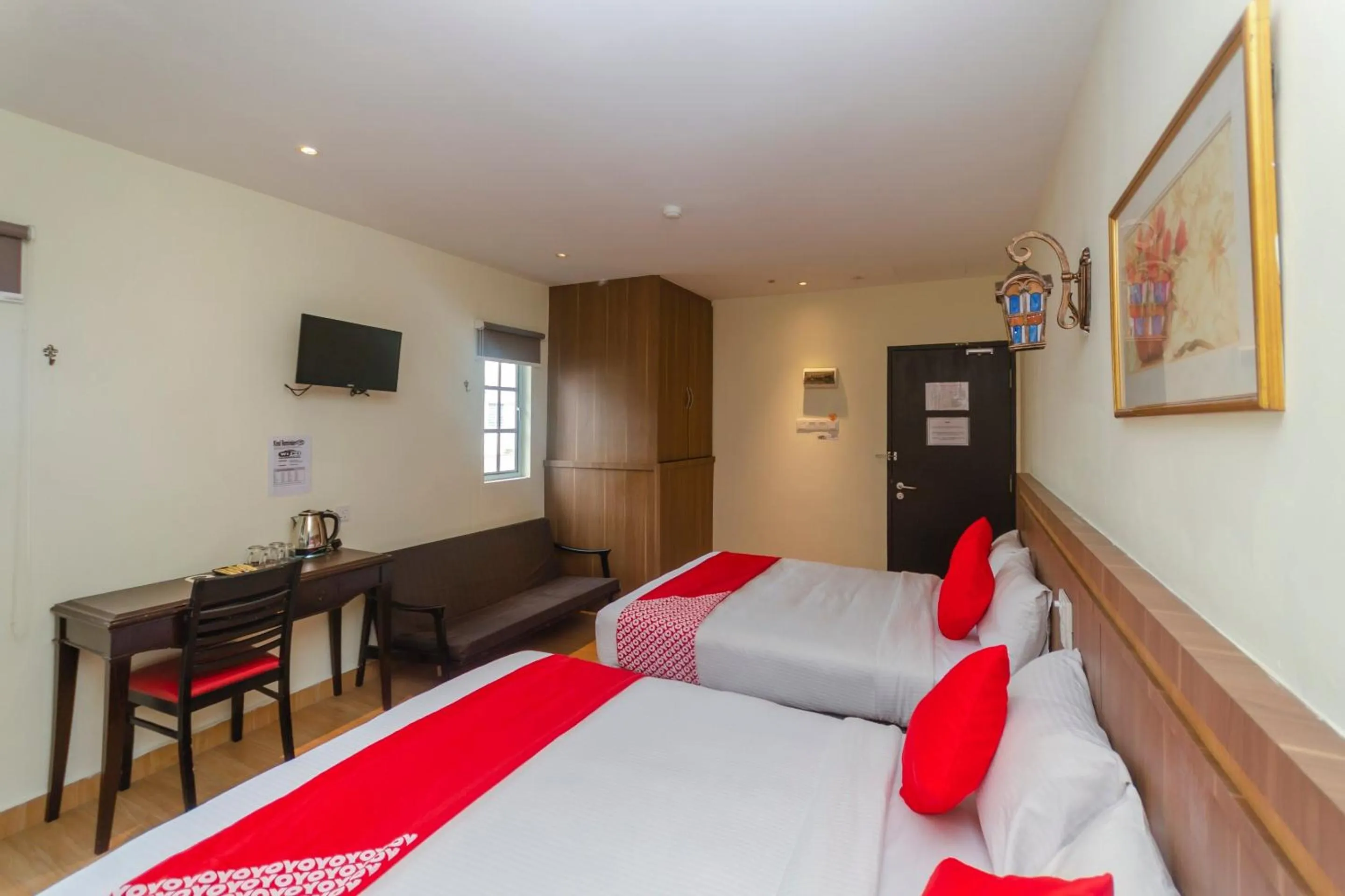 Bedroom, Bed in Hotel O The Vintage Hotel