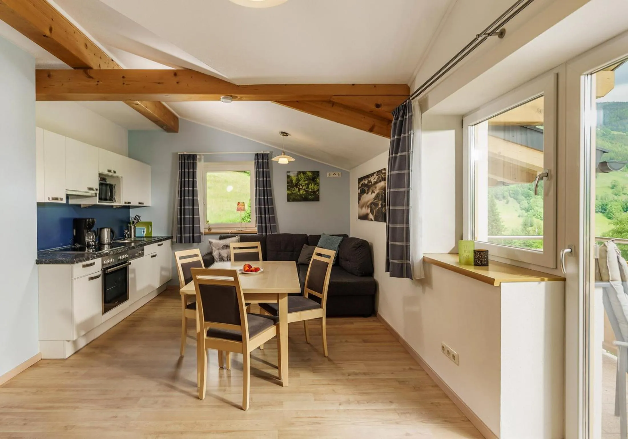 Kitchen or kitchenette in Appartements Naturnah