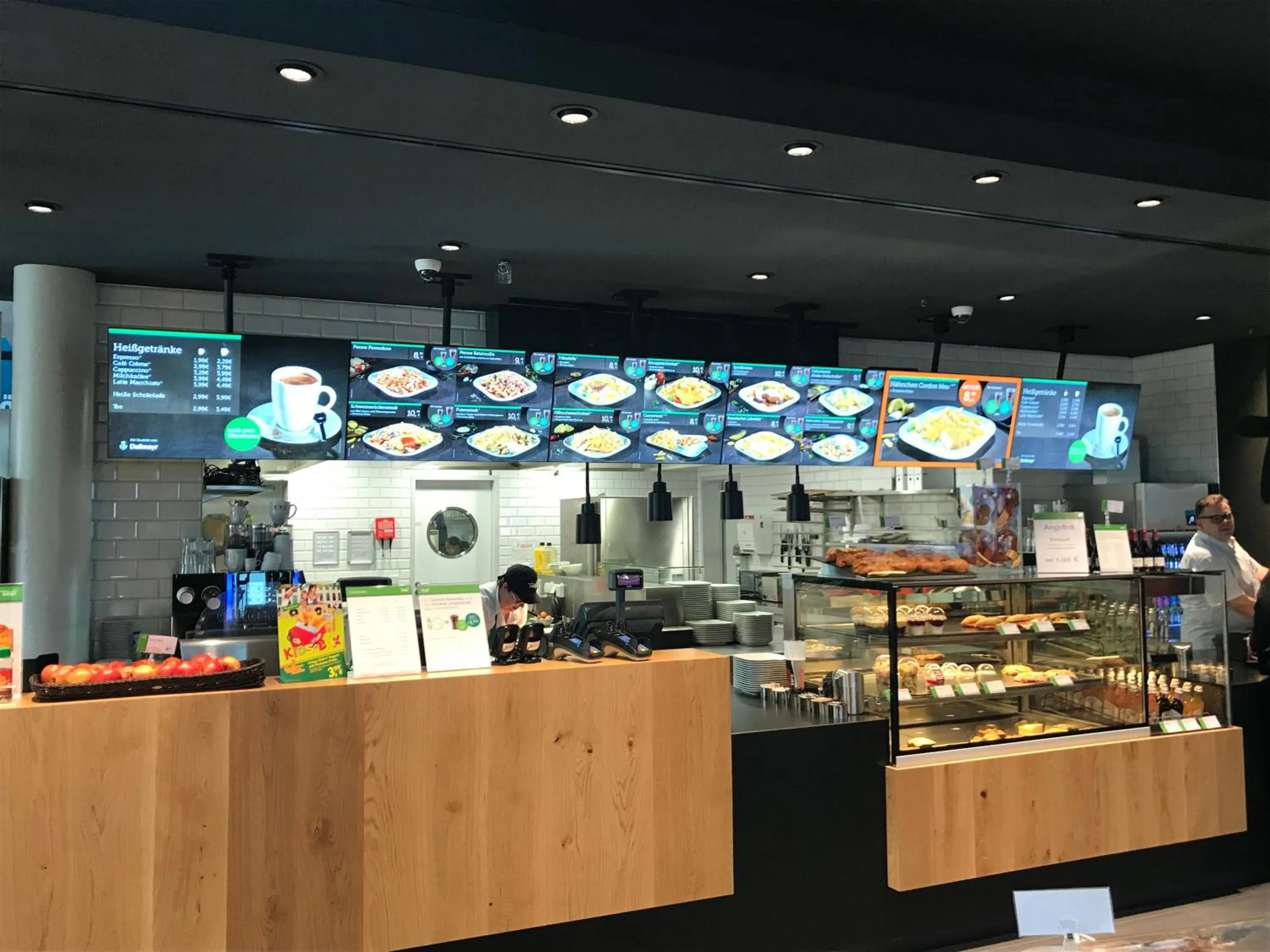 Restaurant/places to eat in Serways Hotel Spessart