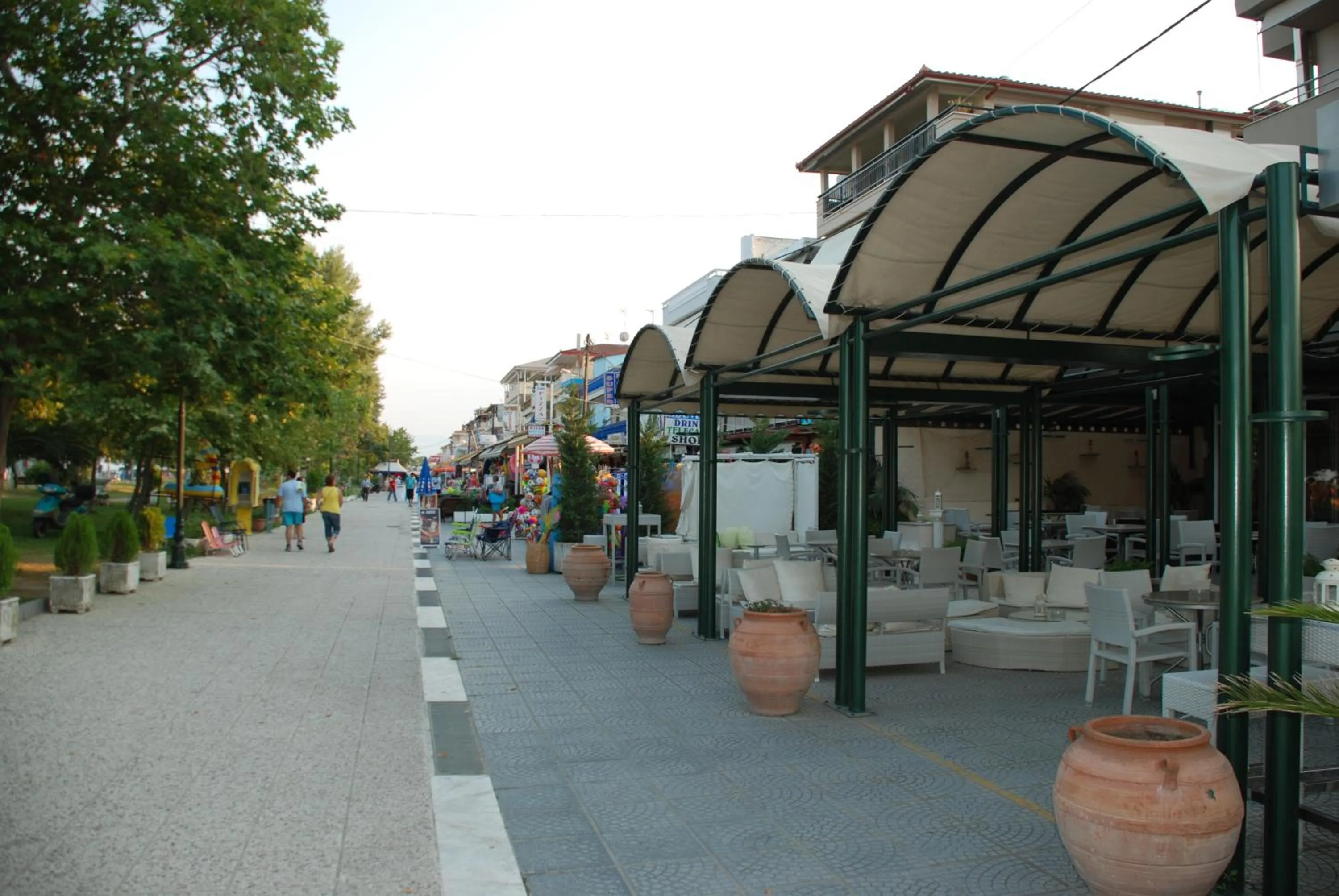 Facade/entrance in Hotel Platon Beach