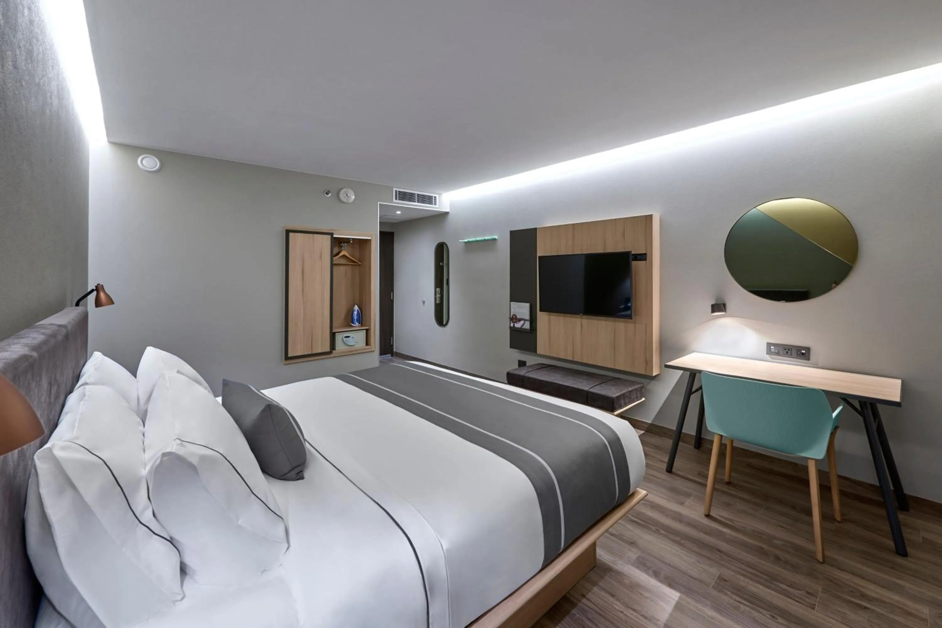 Bedroom, Bed in City Express Plus by Marriott Tijuana