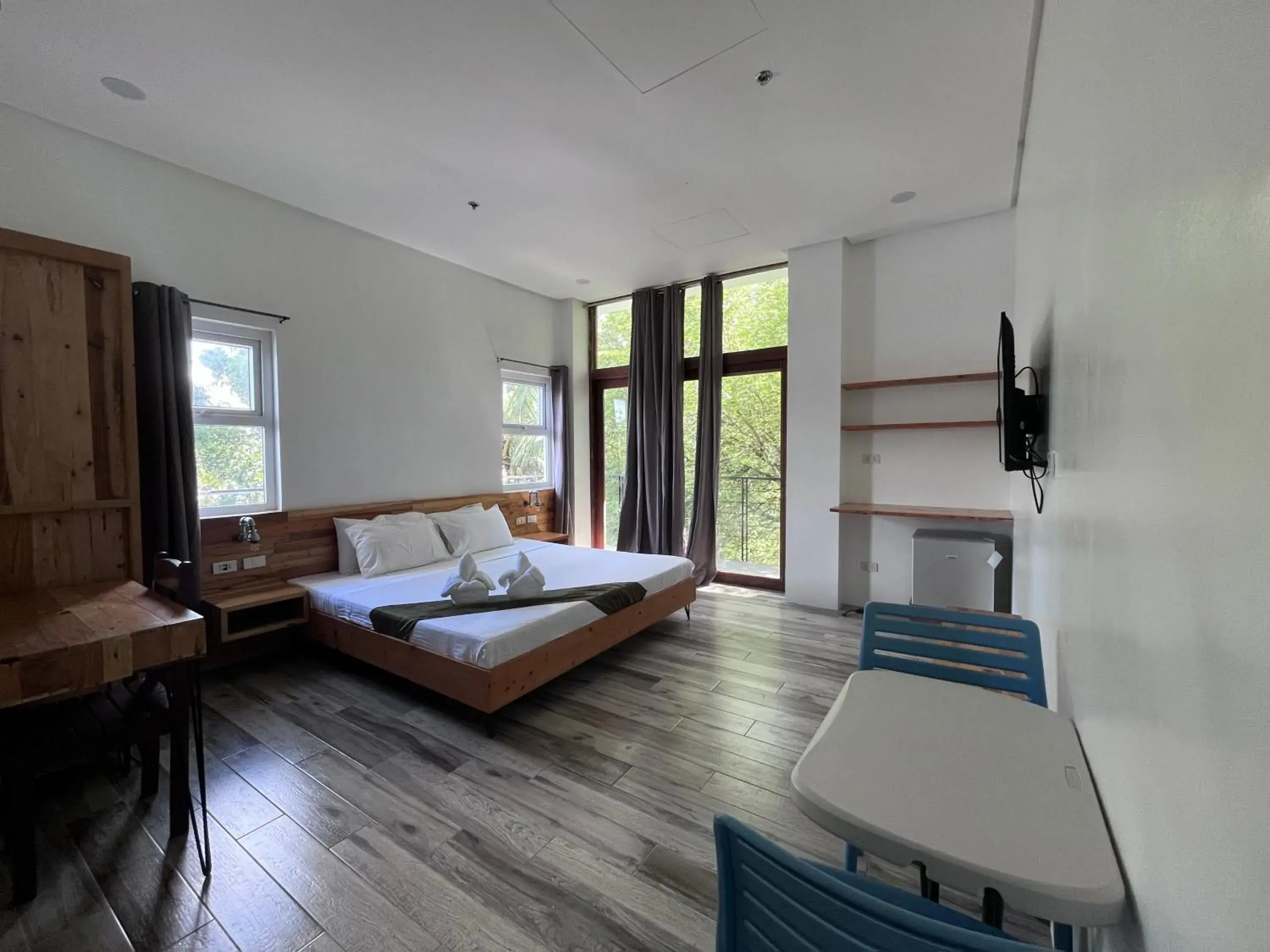 Bed in Blue Lagoon Inn & Suites Bed in Blue Lagoon Inn & Suites