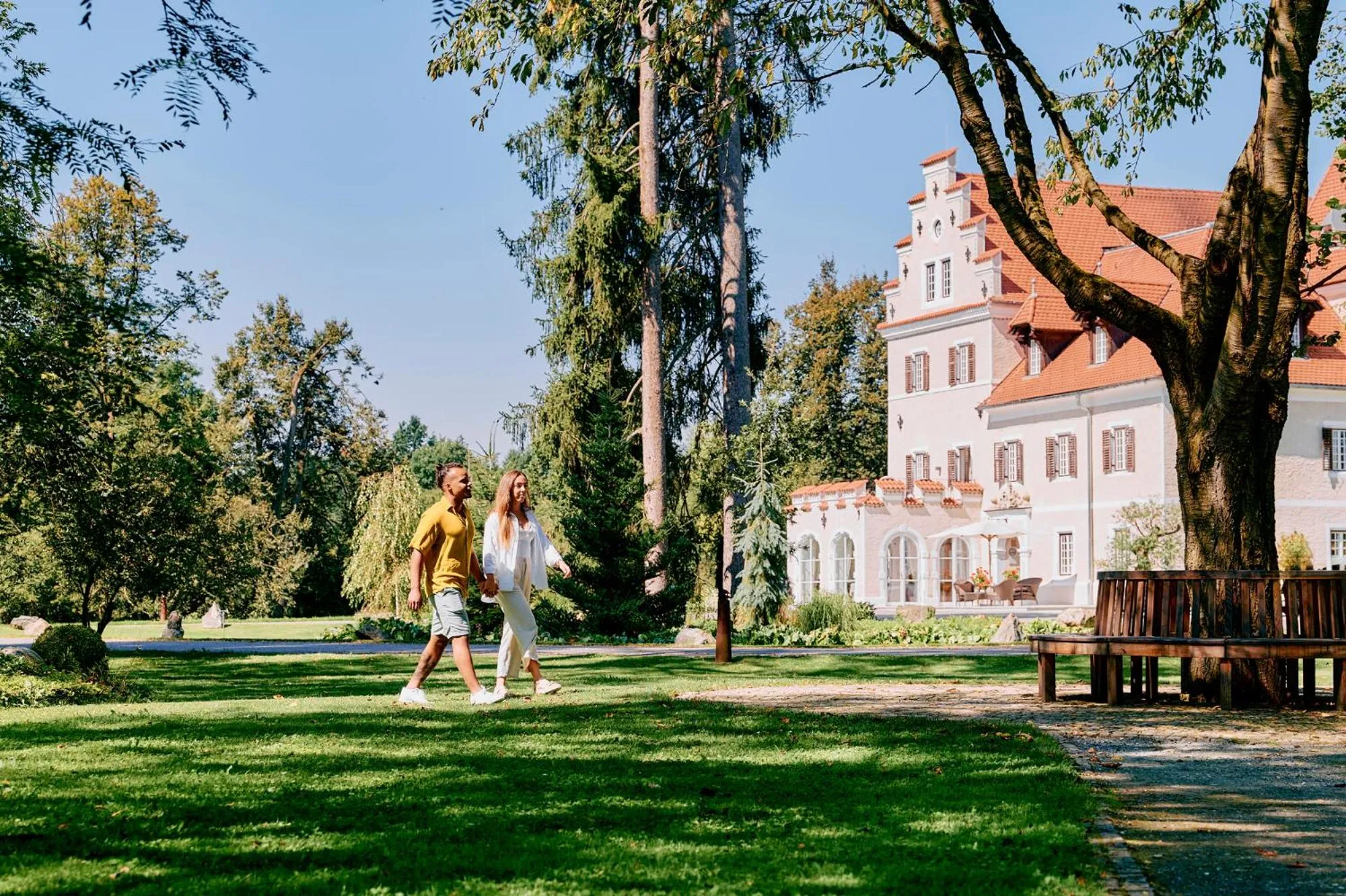 Garden in TAUROA G'Schlössl Murtal