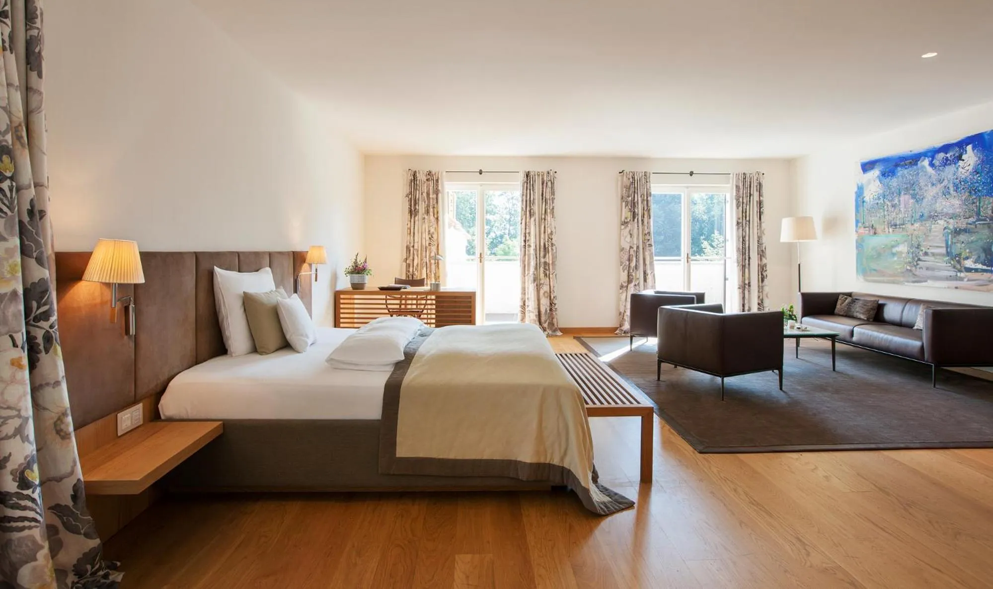 Photo of the whole room, Bed in TAUROA G'Schlössl Murtal