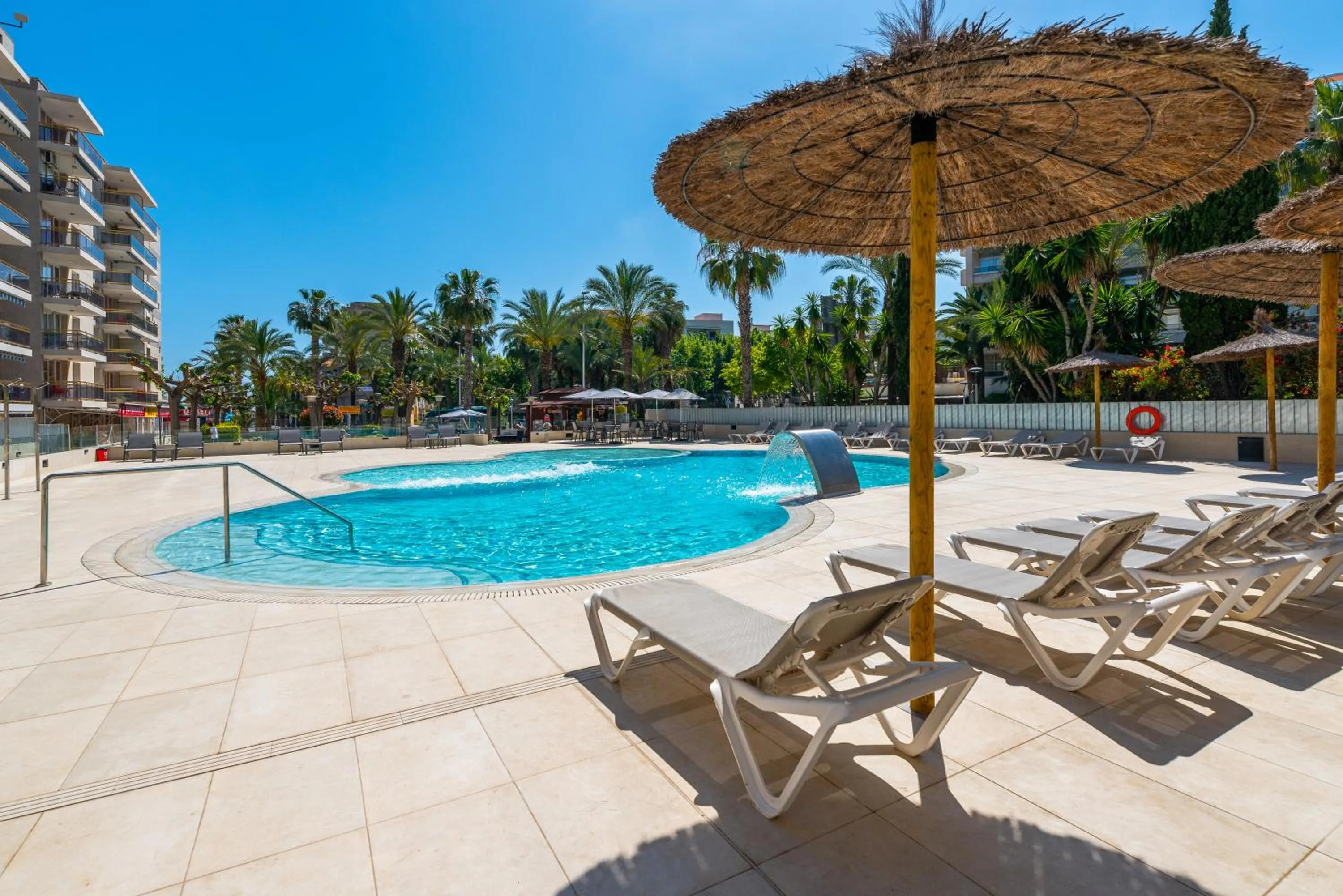 Swimming pool in Rentalmar Los Peces