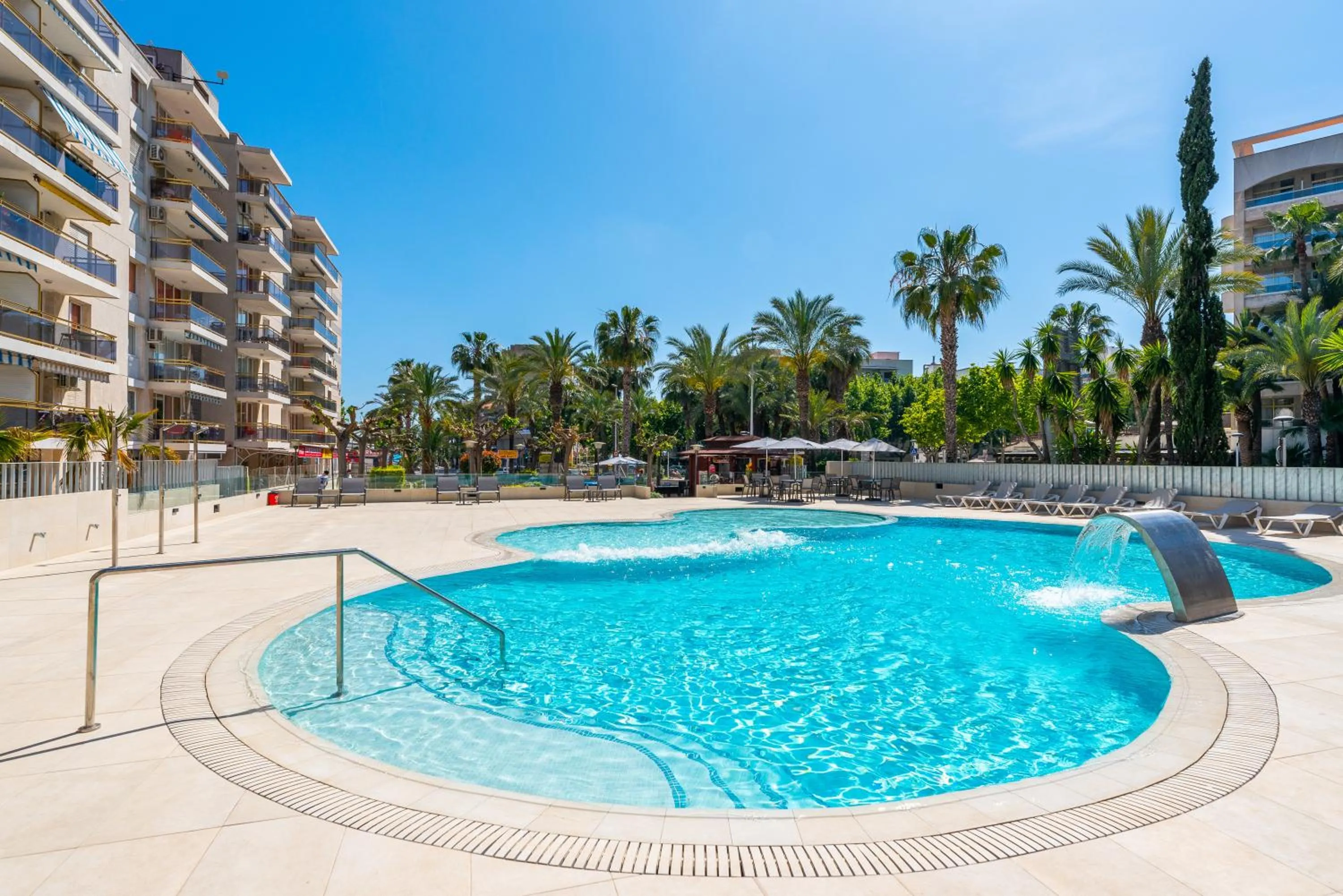 Swimming pool in Rentalmar Los Peces