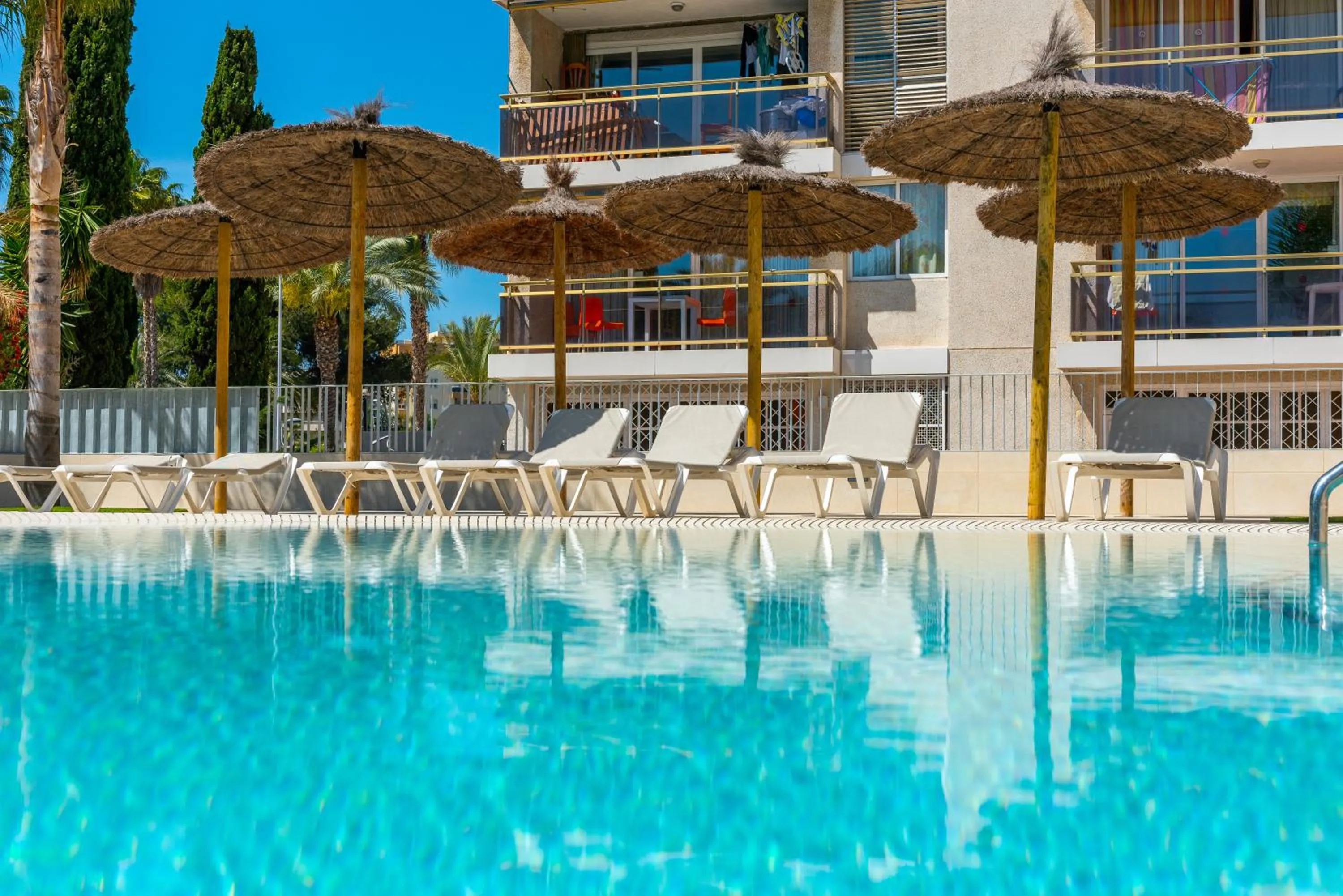 Swimming pool in Rentalmar Los Peces