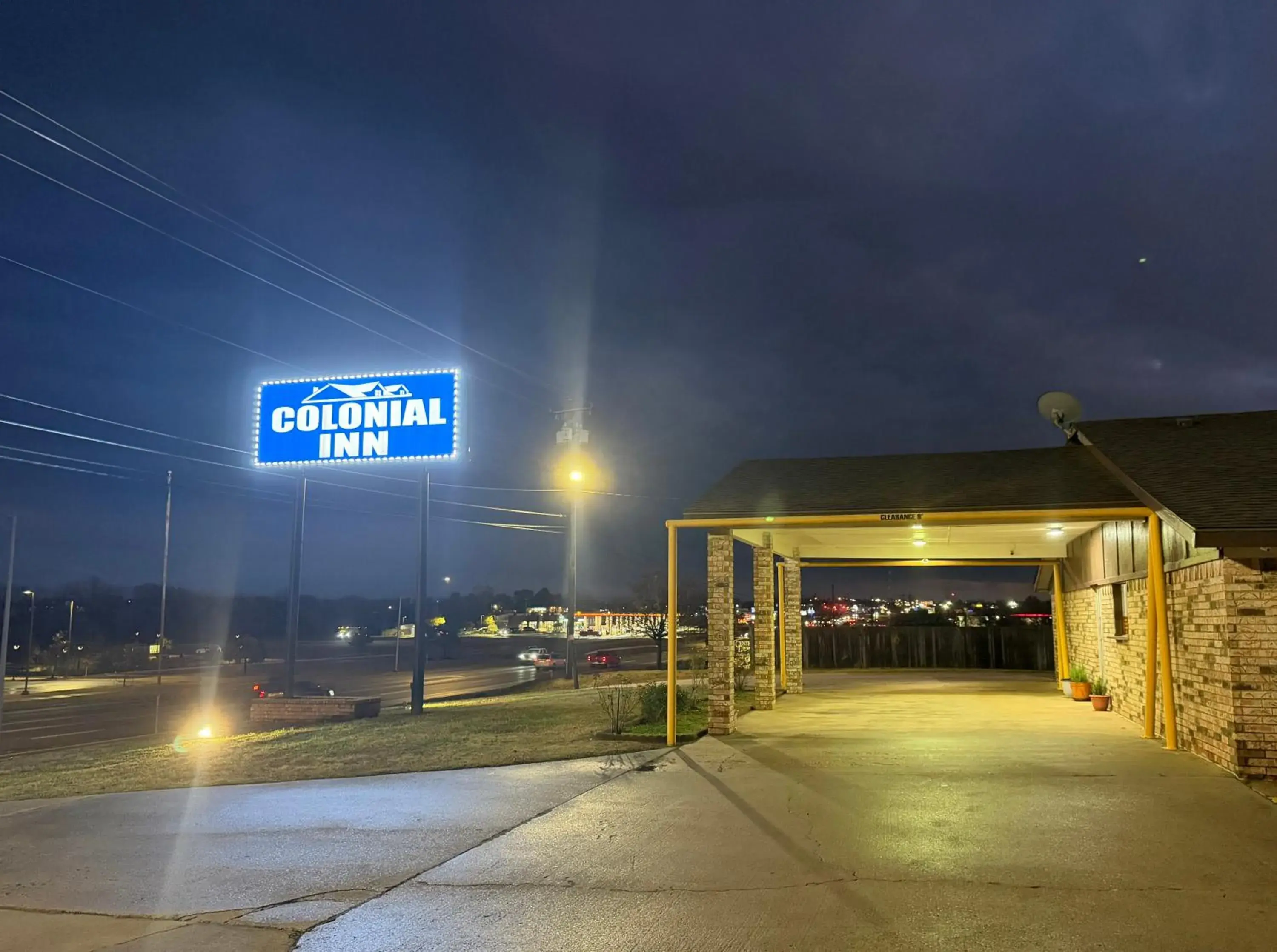 Colonial Inn Colonial Inn