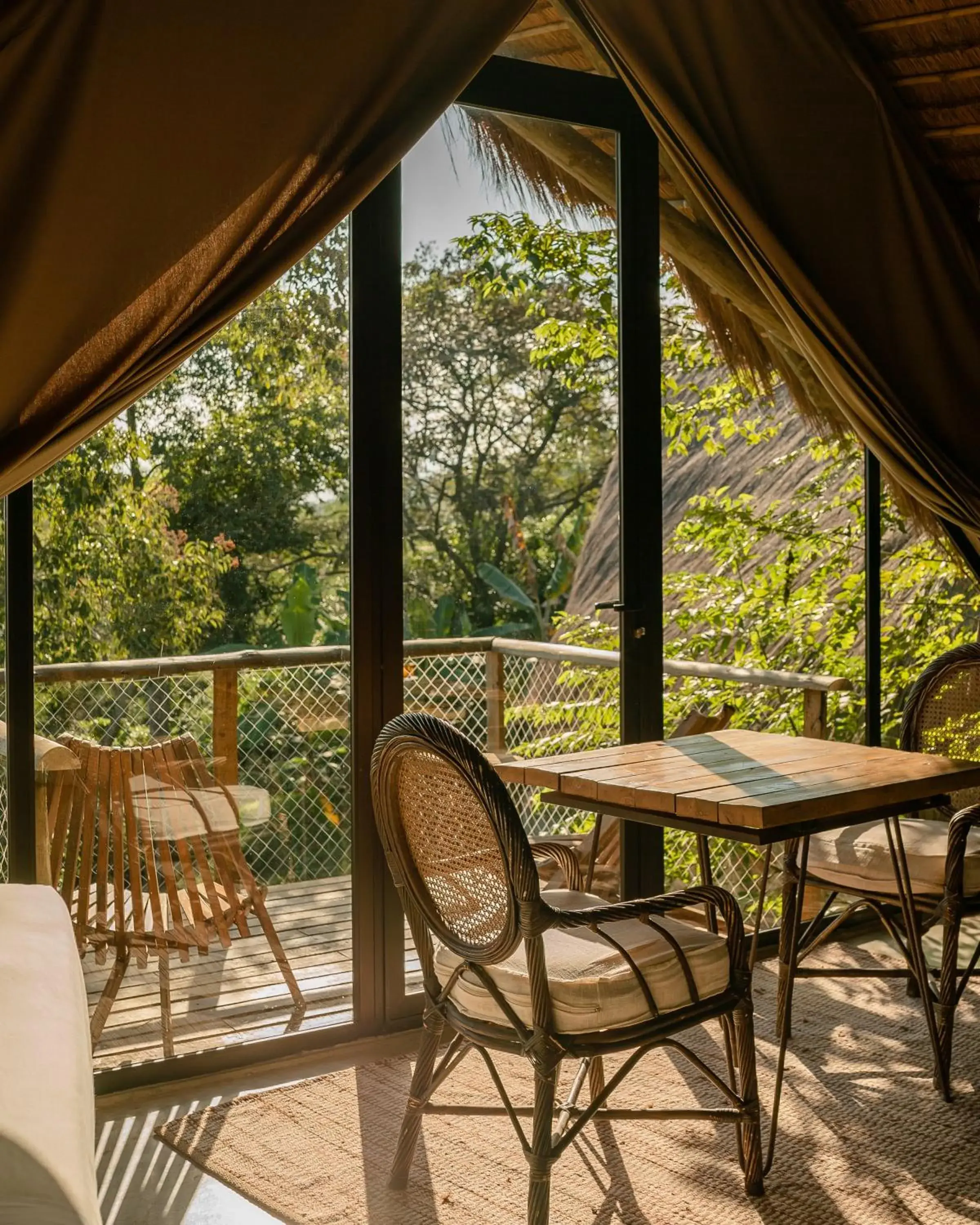 Quadruple Room with Balcony in Tava Glamping Cerro Quadruple Room with Balcony in Tava Glamping Cerro