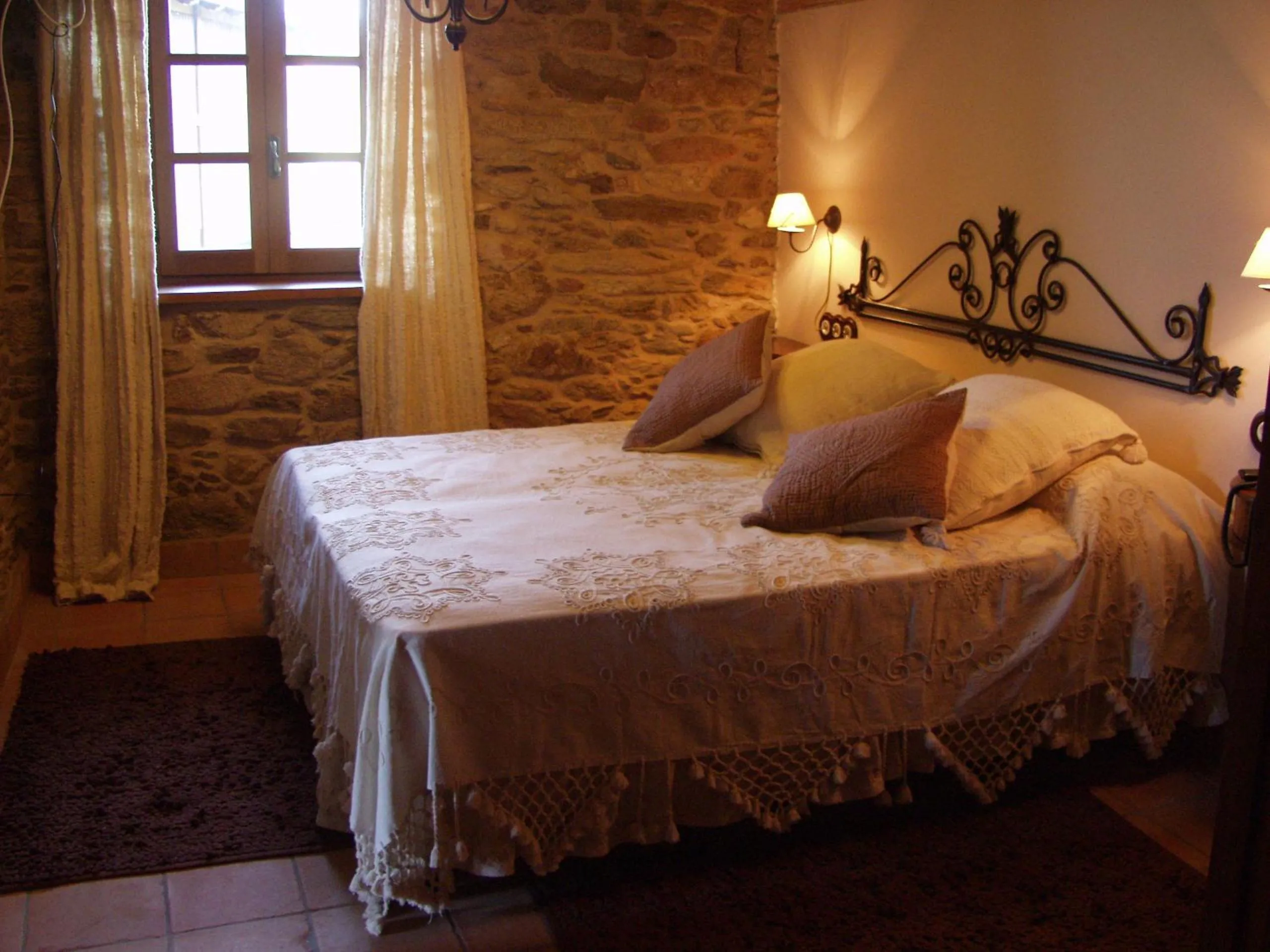Bed in Casa Almoina