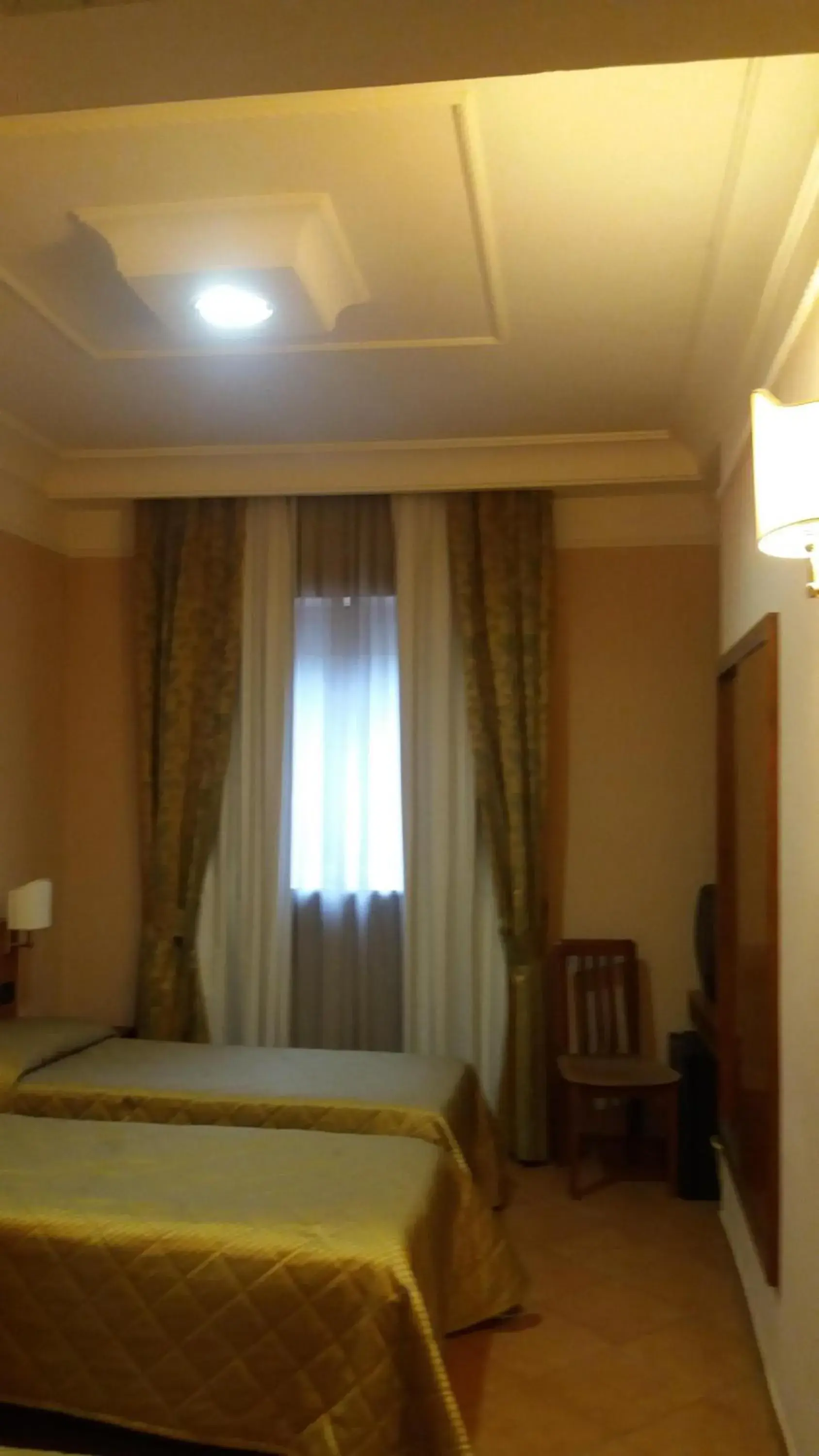 Twin Room in Grand Hotel Pavone Twin Room in Grand Hotel Pavone