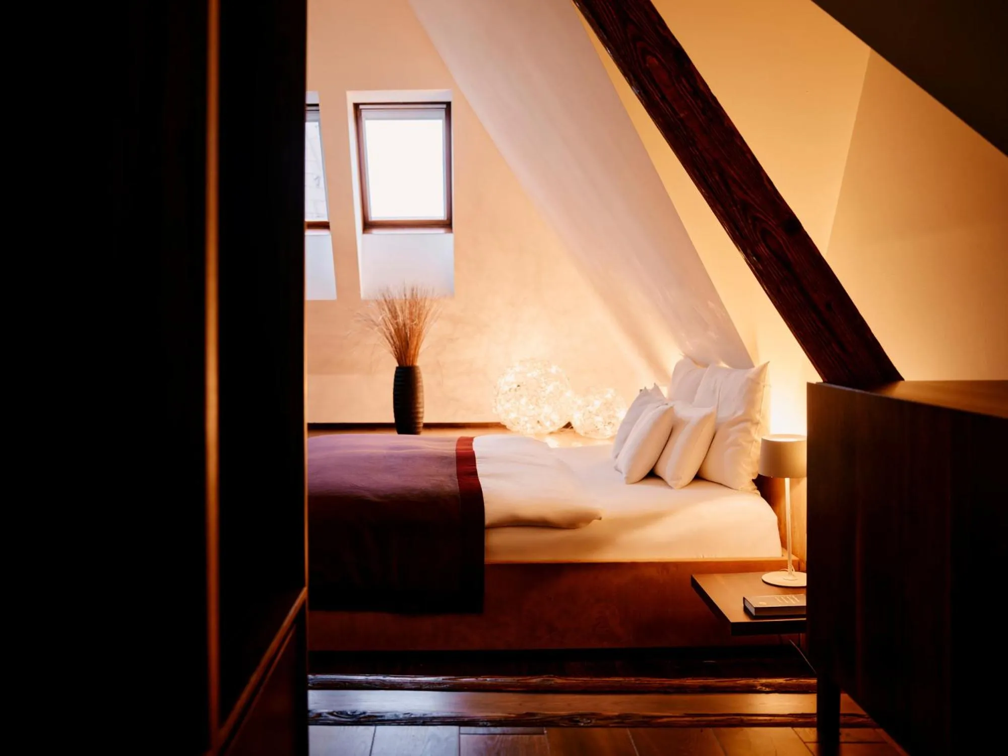 Bed in TAUROA Steirerschlössl