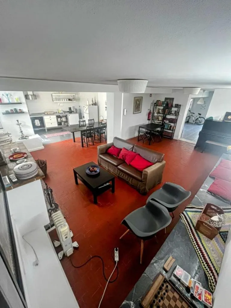 Living room in AirPorto Hostel