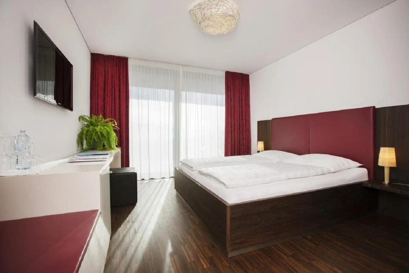 Photo of the whole room, Bed in WIEDERERÖFFNUNG - TAUROA Schönberghof Spielberg