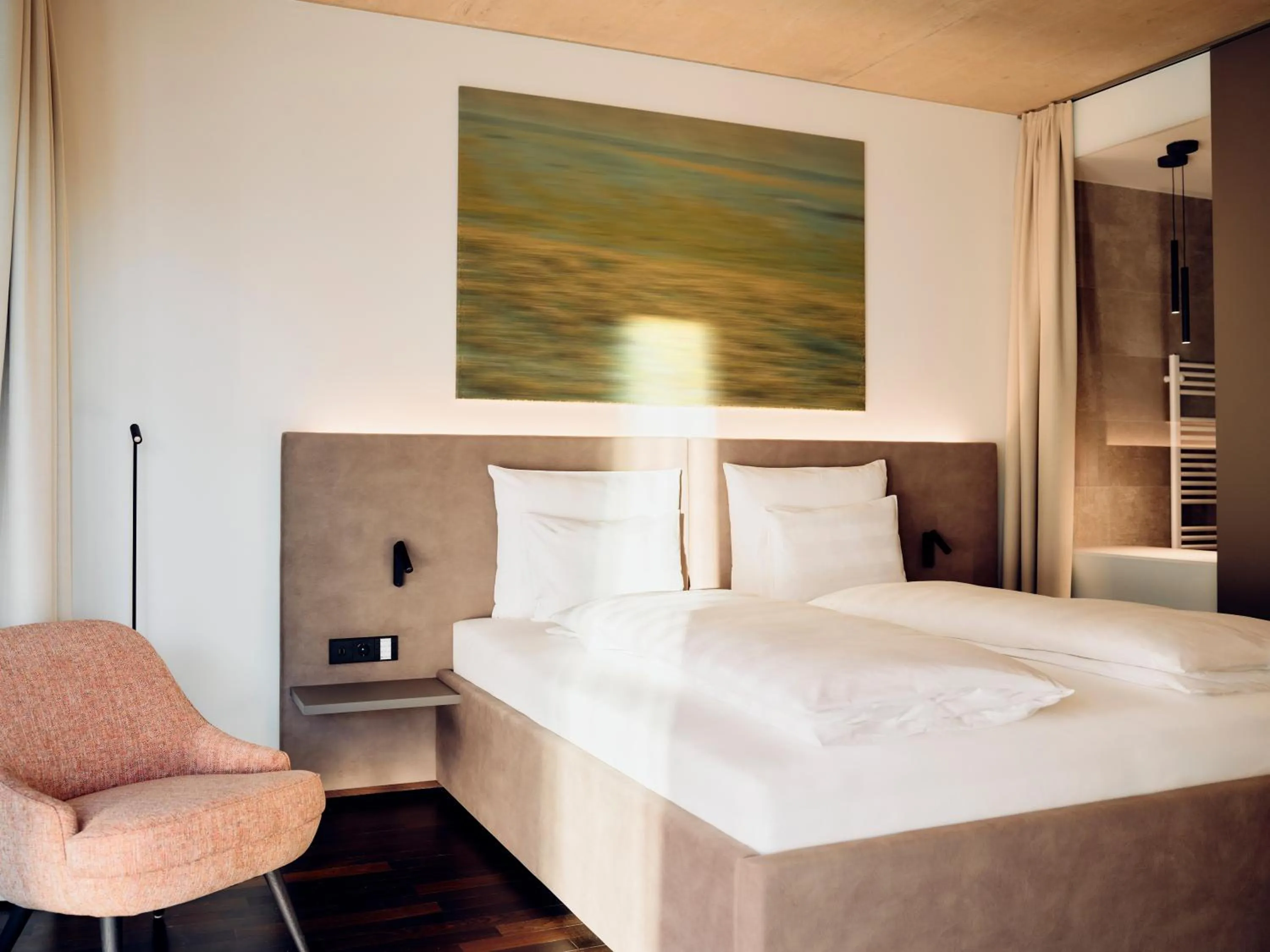 Bedroom, Bed in WIEDERERÖFFNUNG - TAUROA Schönberghof Spielberg