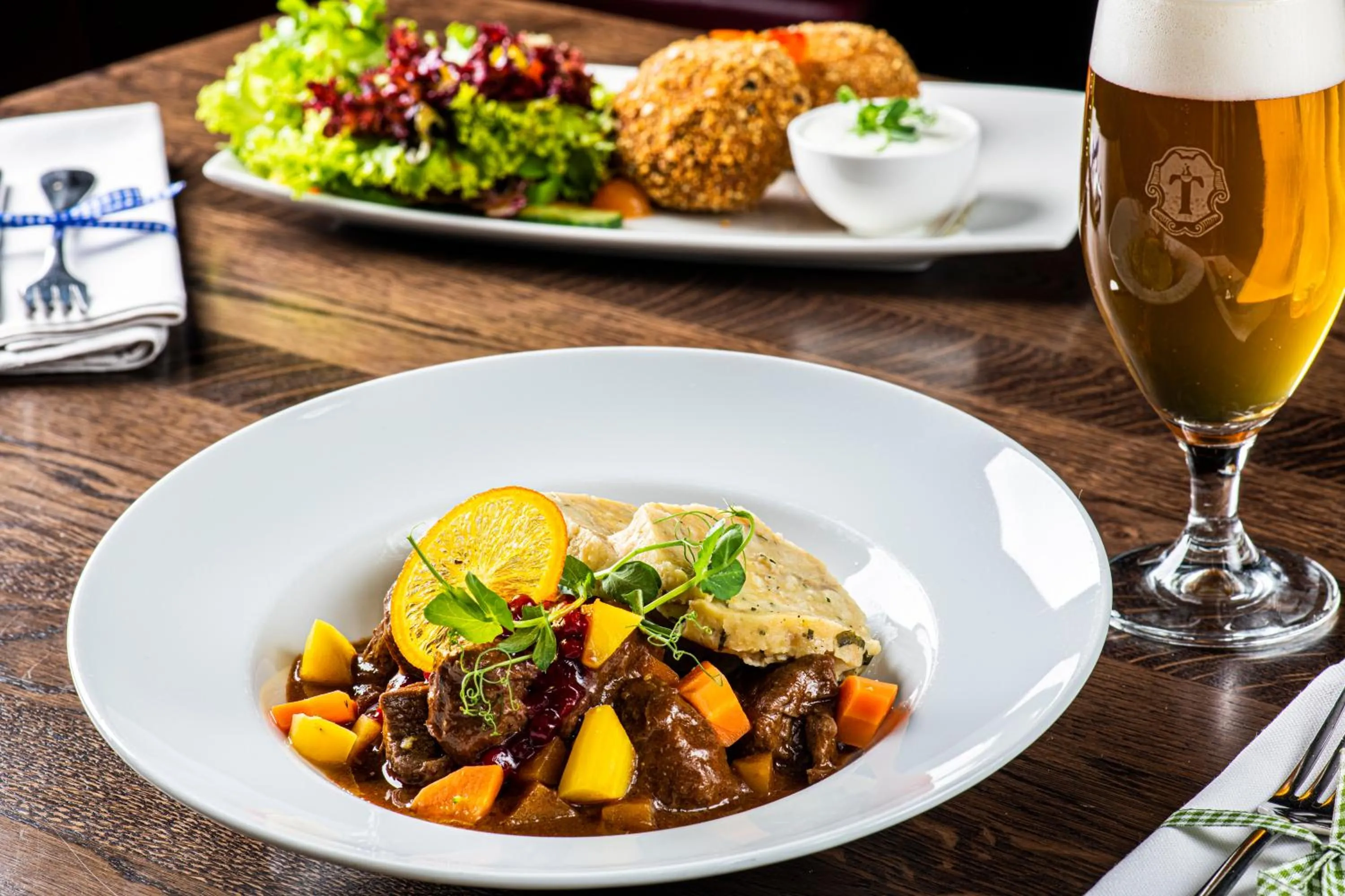 Food and drinks in WIEDERERÖFFNUNG - TAUROA Schönberghof Spielberg