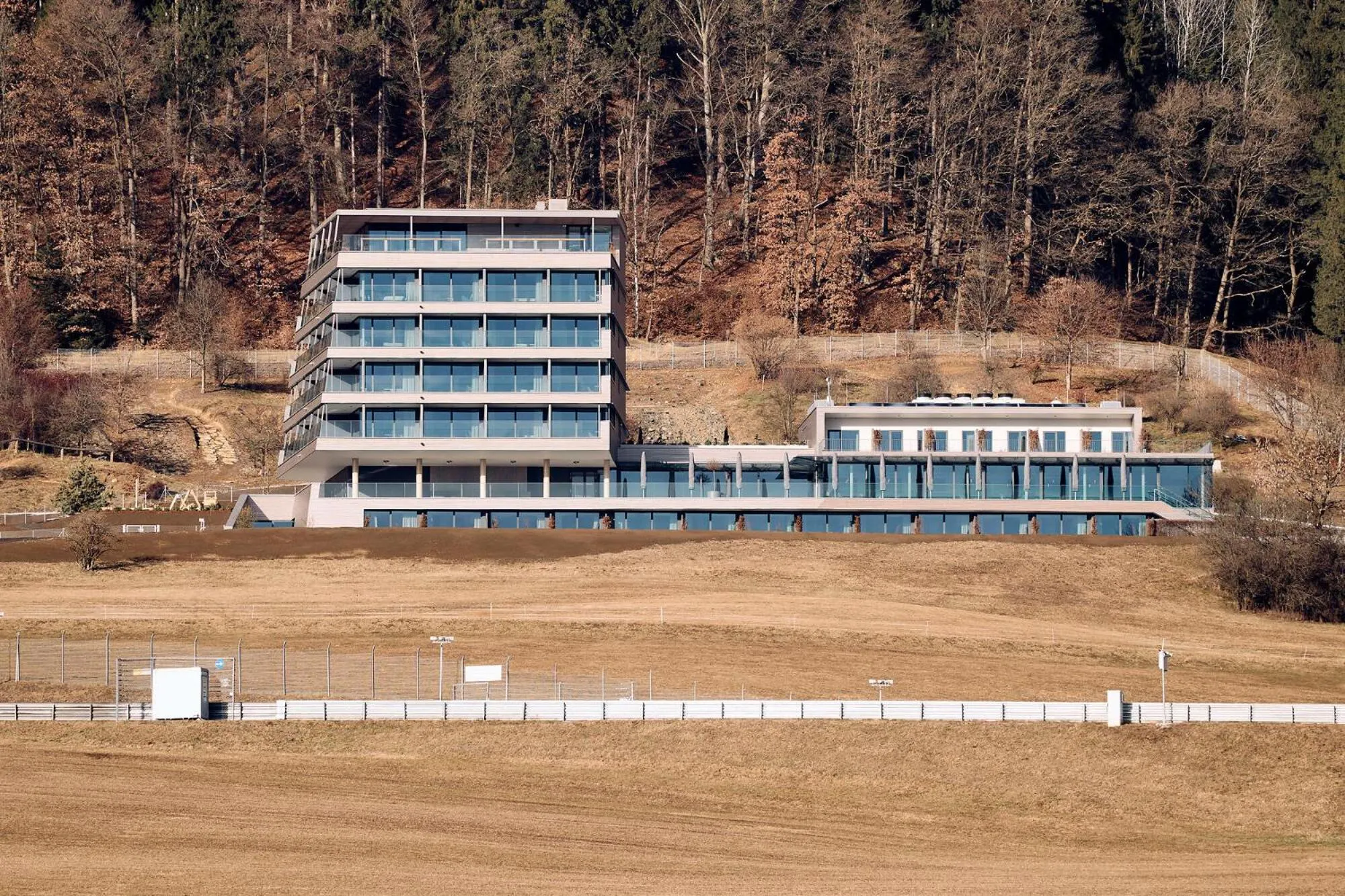 Property building in WIEDERERÖFFNUNG - TAUROA Schönberghof Spielberg