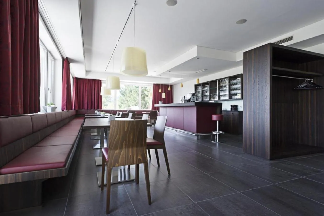 Lounge or bar in WIEDERERÖFFNUNG - TAUROA Schönberghof Spielberg