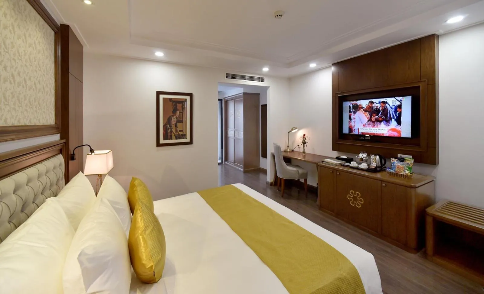 Bed in Garco Dragon Hotel 2