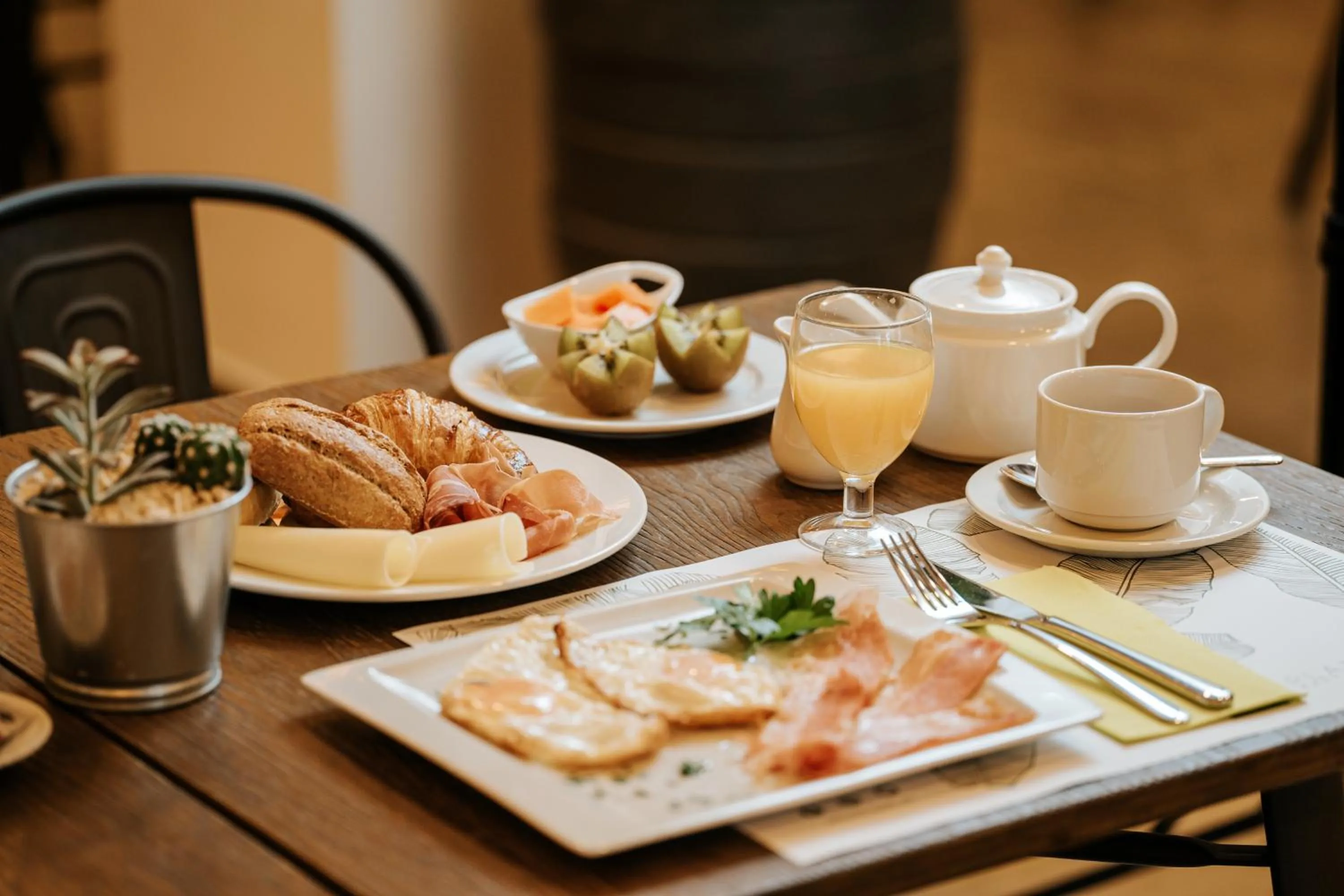 Restaurant/places to eat in Atlantis Park Resort