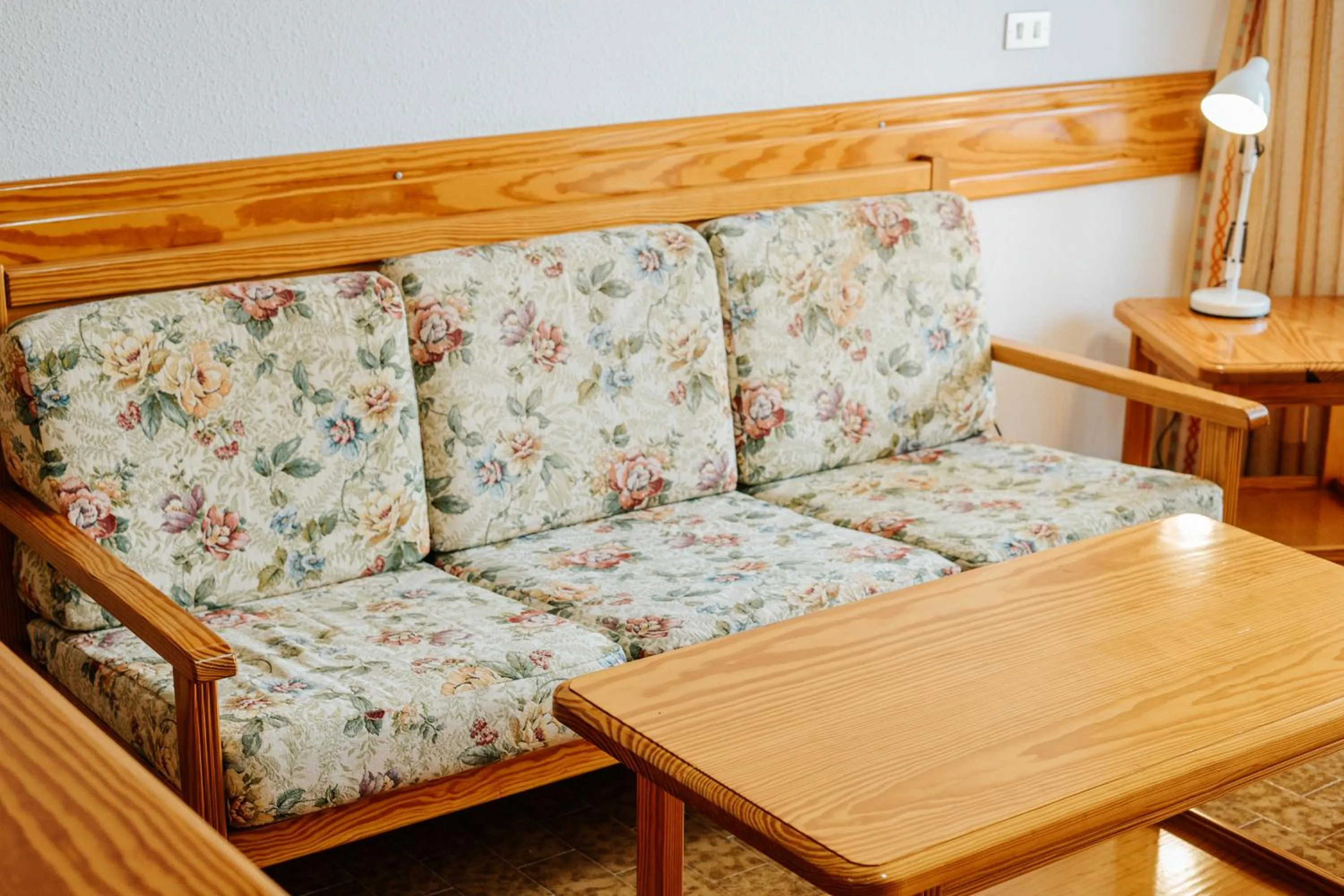 Living room, Seating Area in Atlantis Park Resort