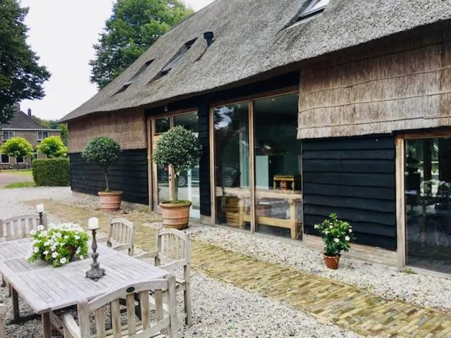 De Vijf Suites