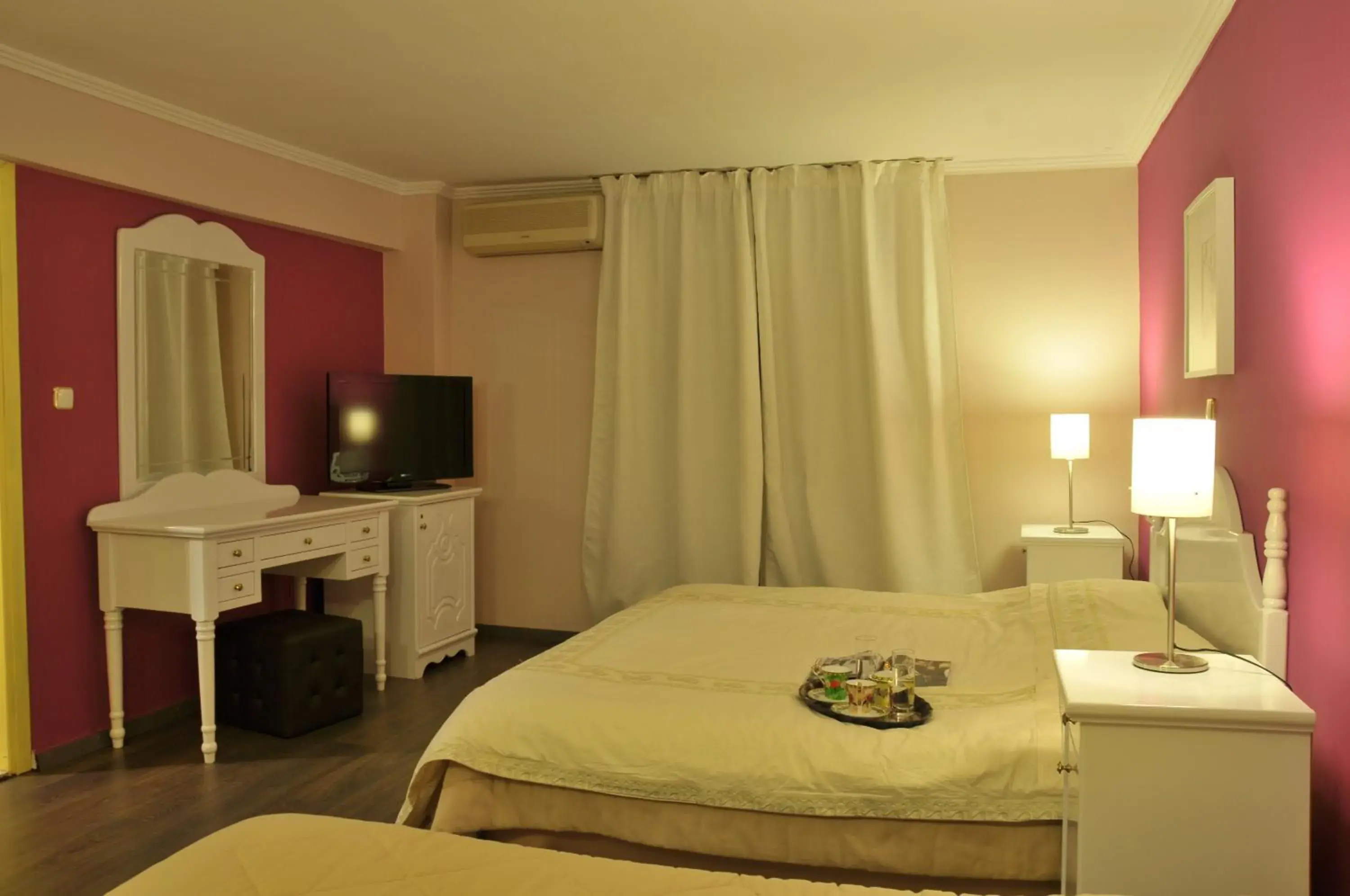 Triple Room in Orfeas Classic Triple Room in Orfeas Classic