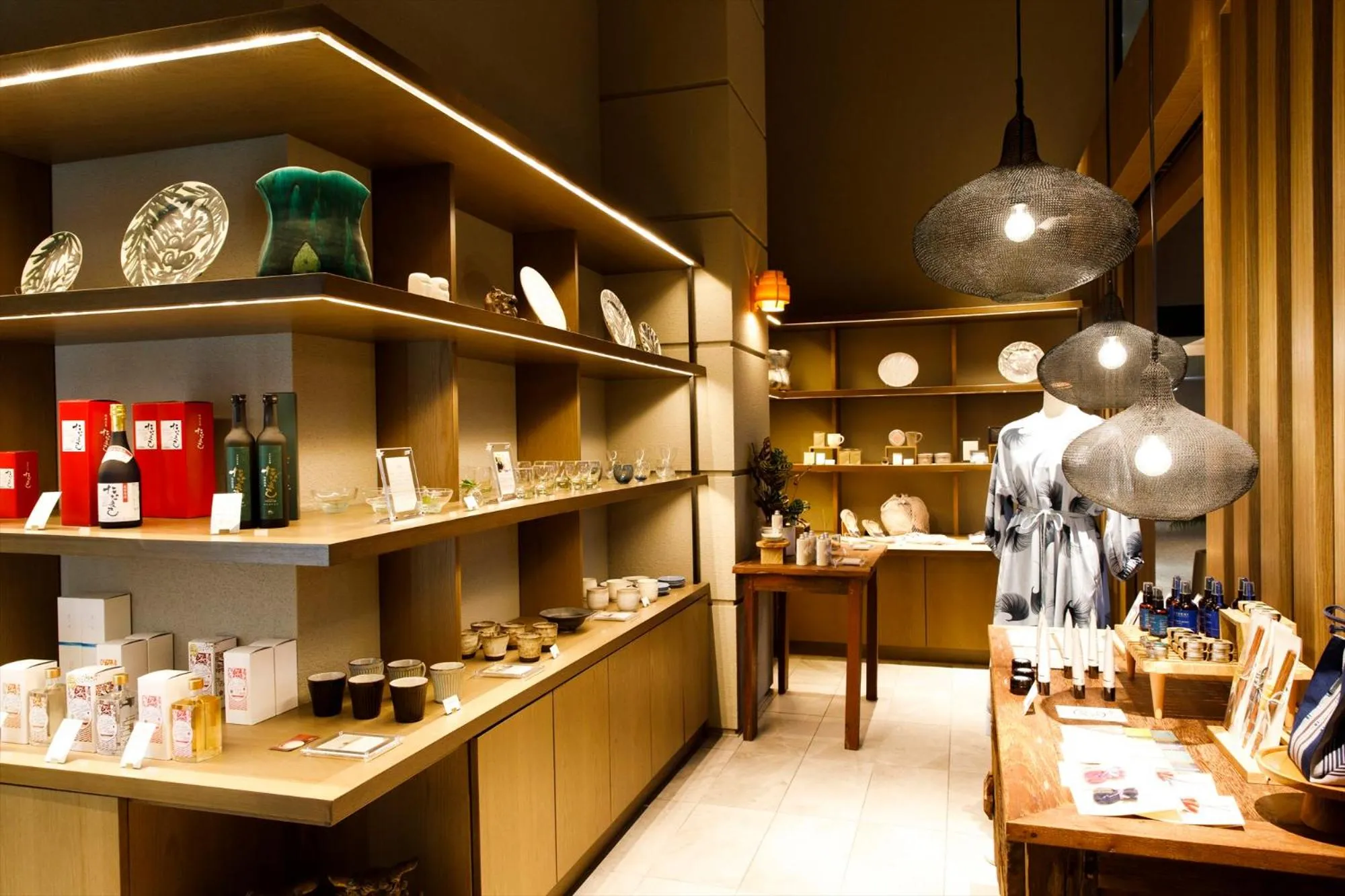 On-site shops in Glamday Style Okinawa Yomitan Hotel & Resort