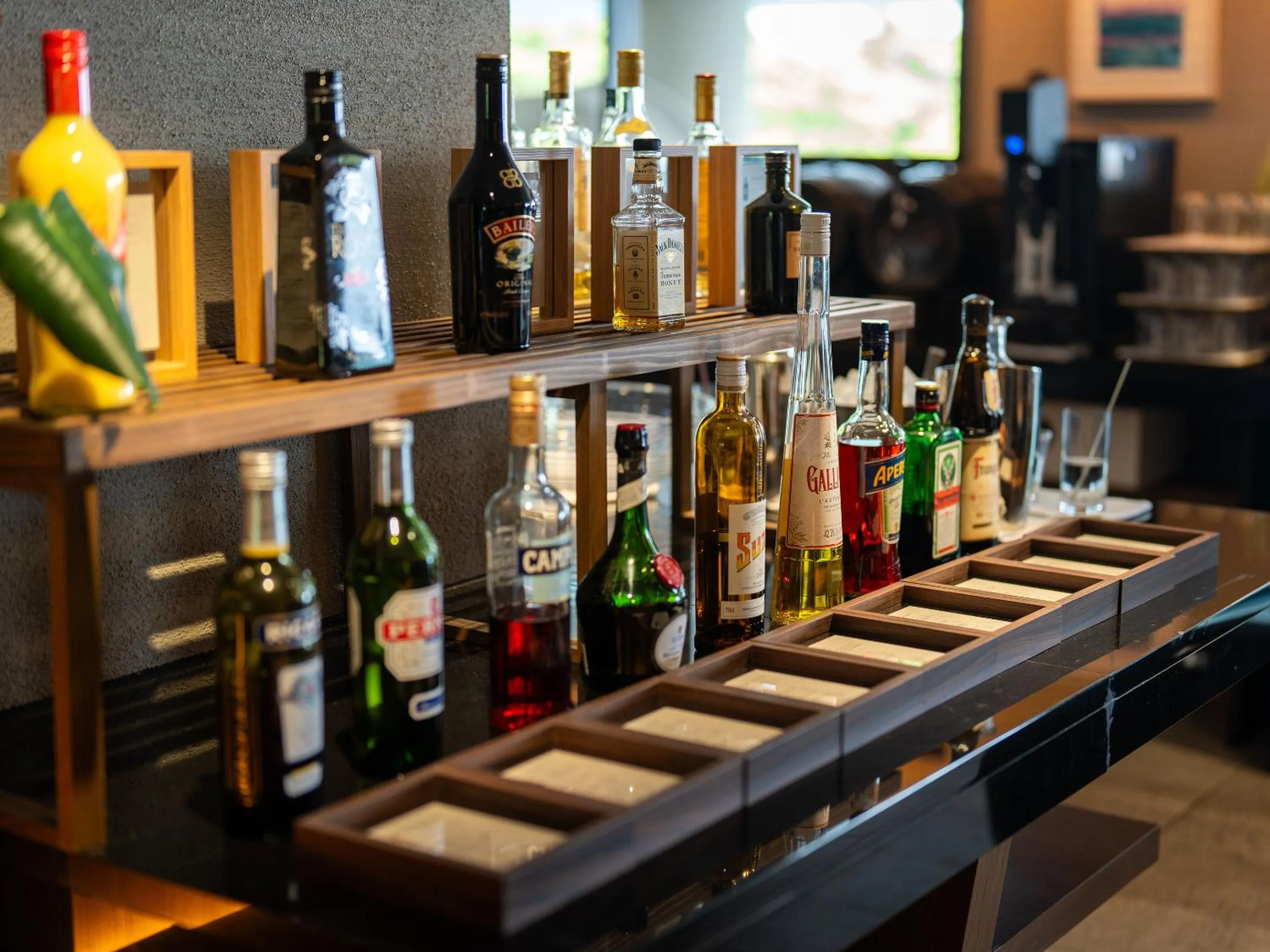 Lounge or bar in Glamday Style Okinawa Yomitan Hotel & Resort