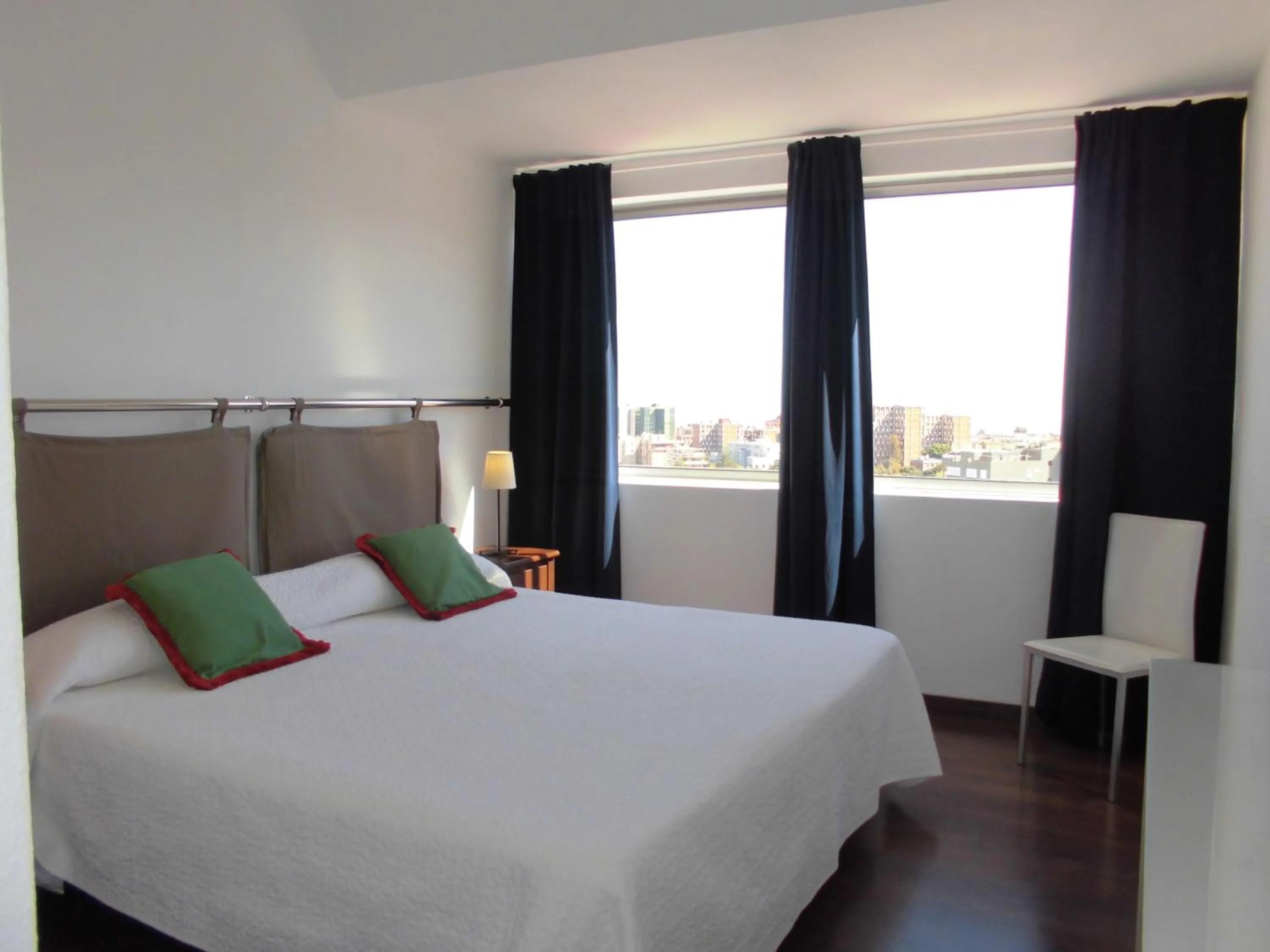 Bedroom, Bed in Apartamentos Bruja