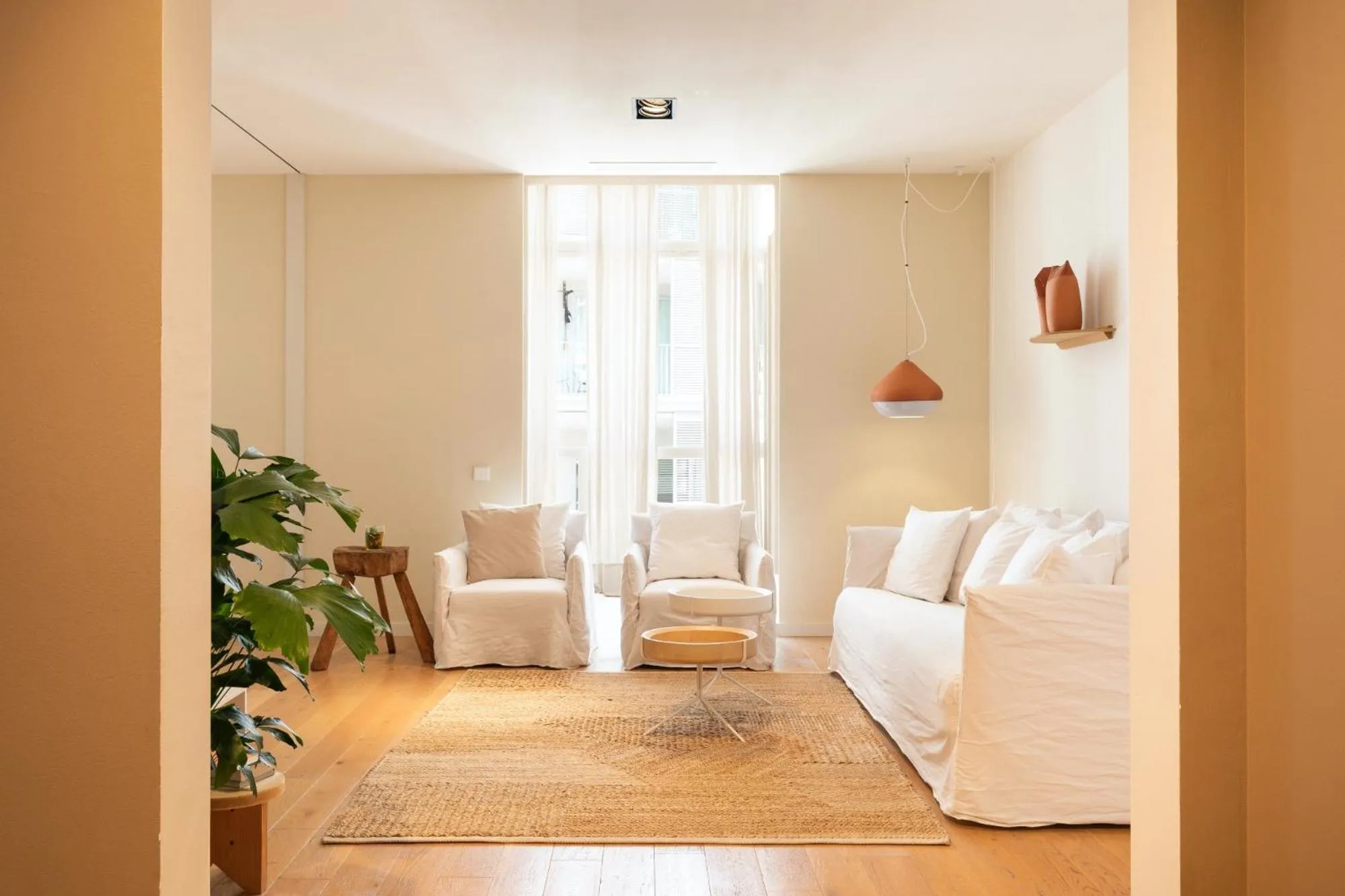 Living room in DestinationBCN Universitat Apartments