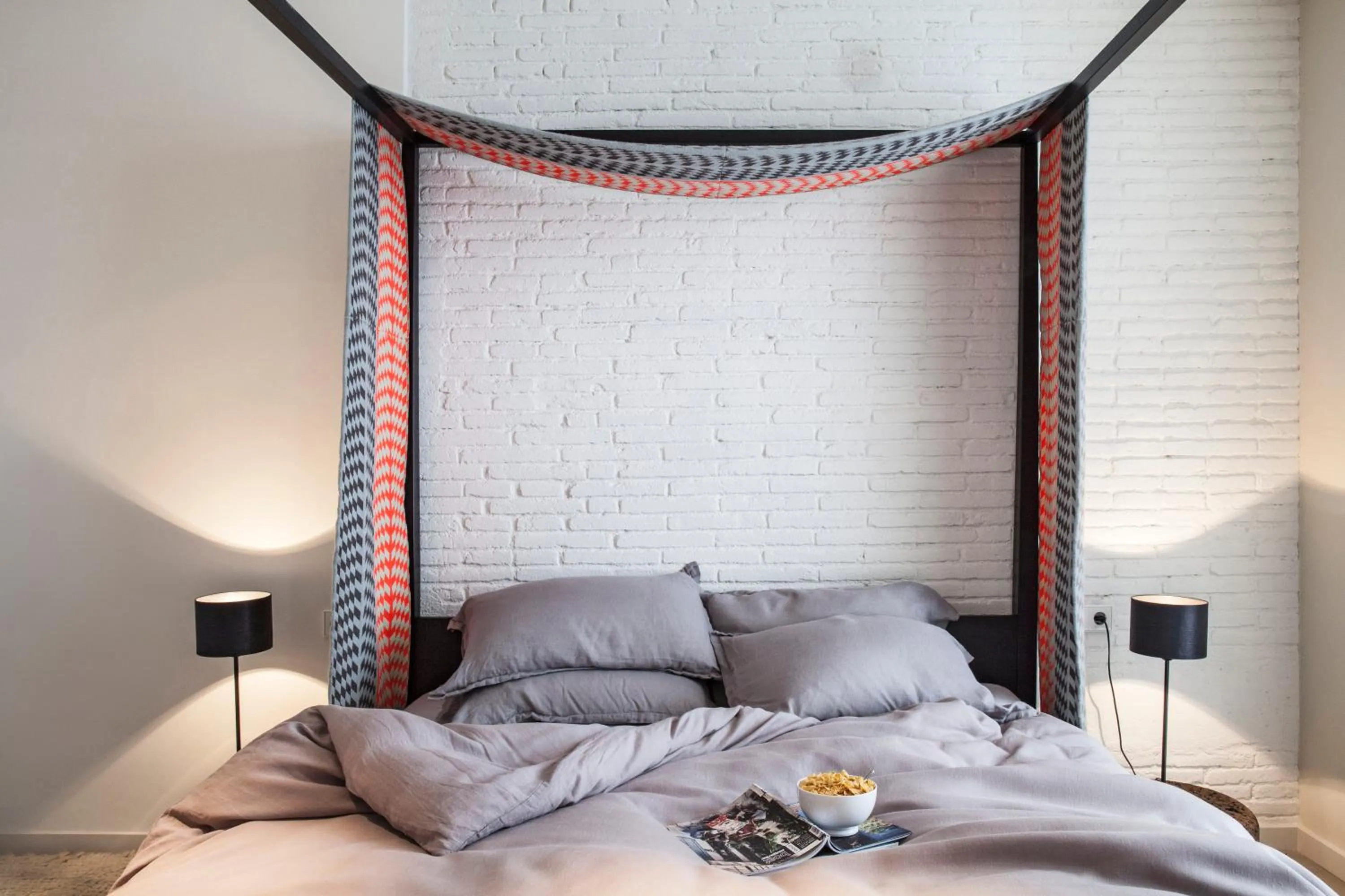 Bedroom, Bed in DestinationBCN Universitat Apartments