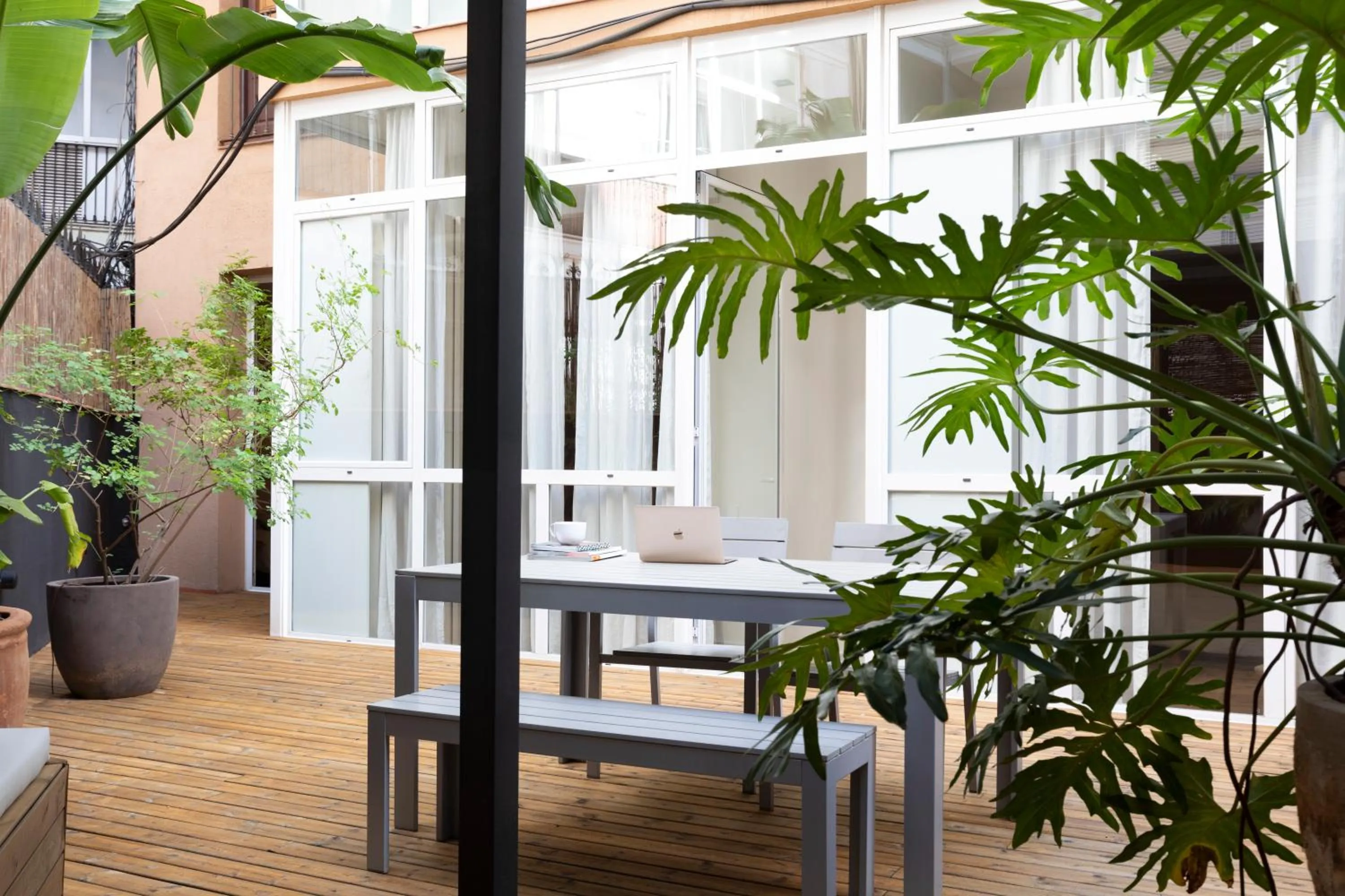 Balcony/Terrace in DestinationBCN Universitat Apartments