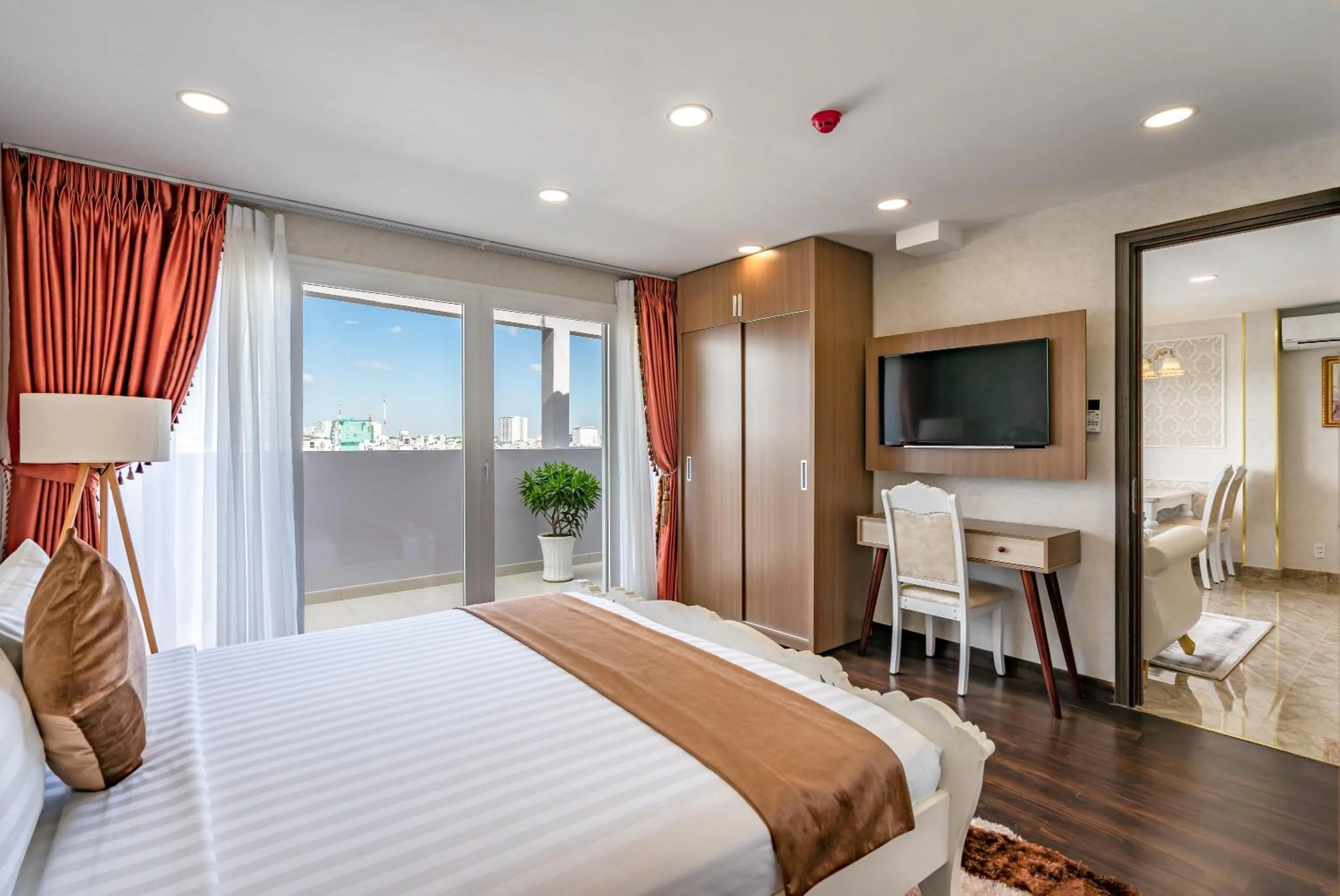 Bed in Emerald Central