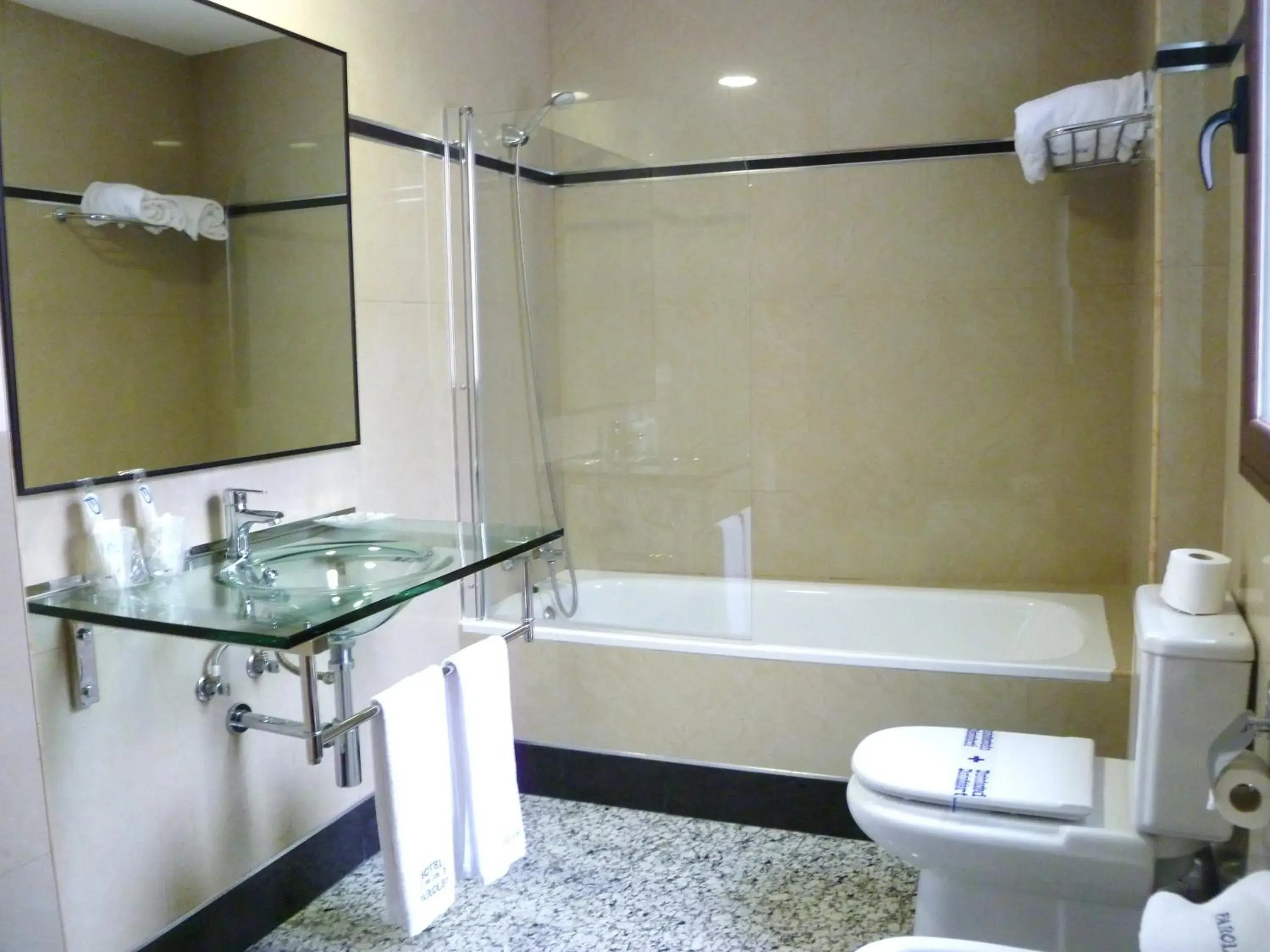 Double or Twin Room - single occupancy in Hotel de Los Faroles Double or Twin Room - single occupancy in Hotel de Los Faroles