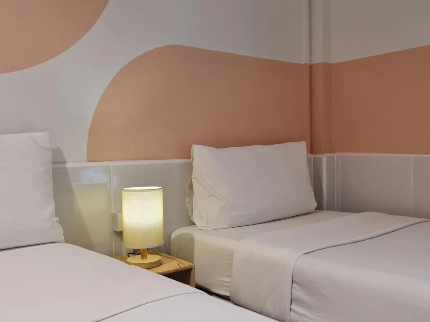 Bed in Malibu Samed Resort