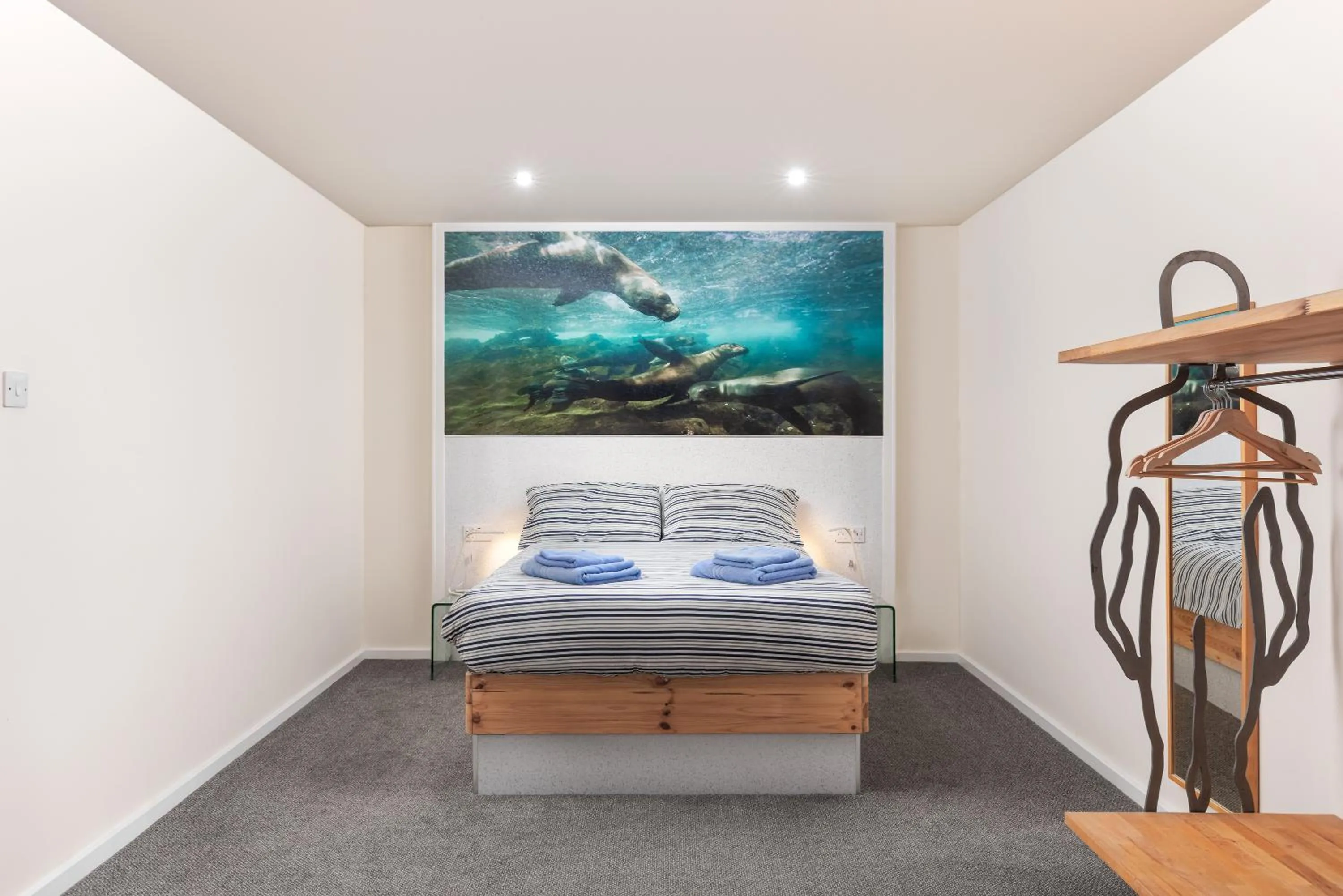 Bed in Silver Street Suites