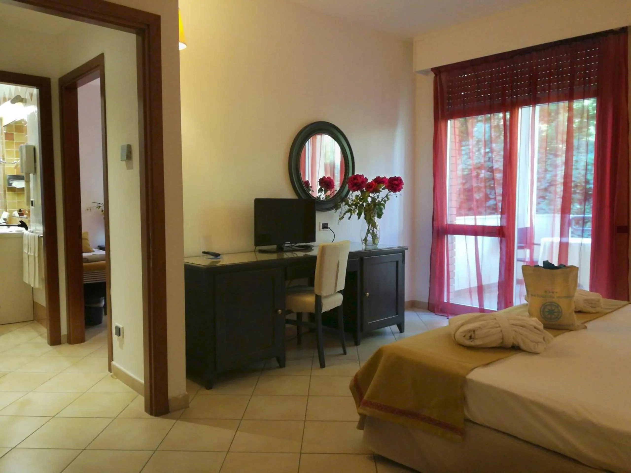 Bed in TH Capoliveri - Grand Hotel Elba International