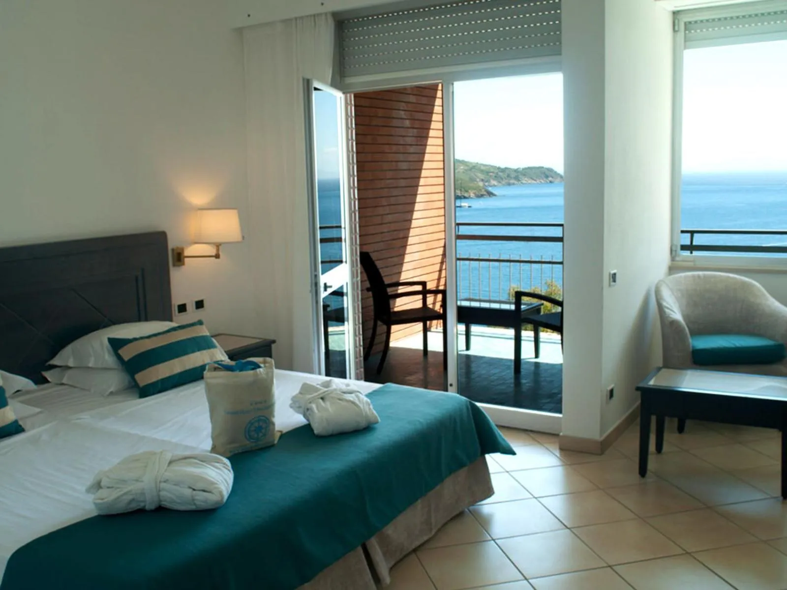 Photo of the whole room, Bed in JR Resort Elba International