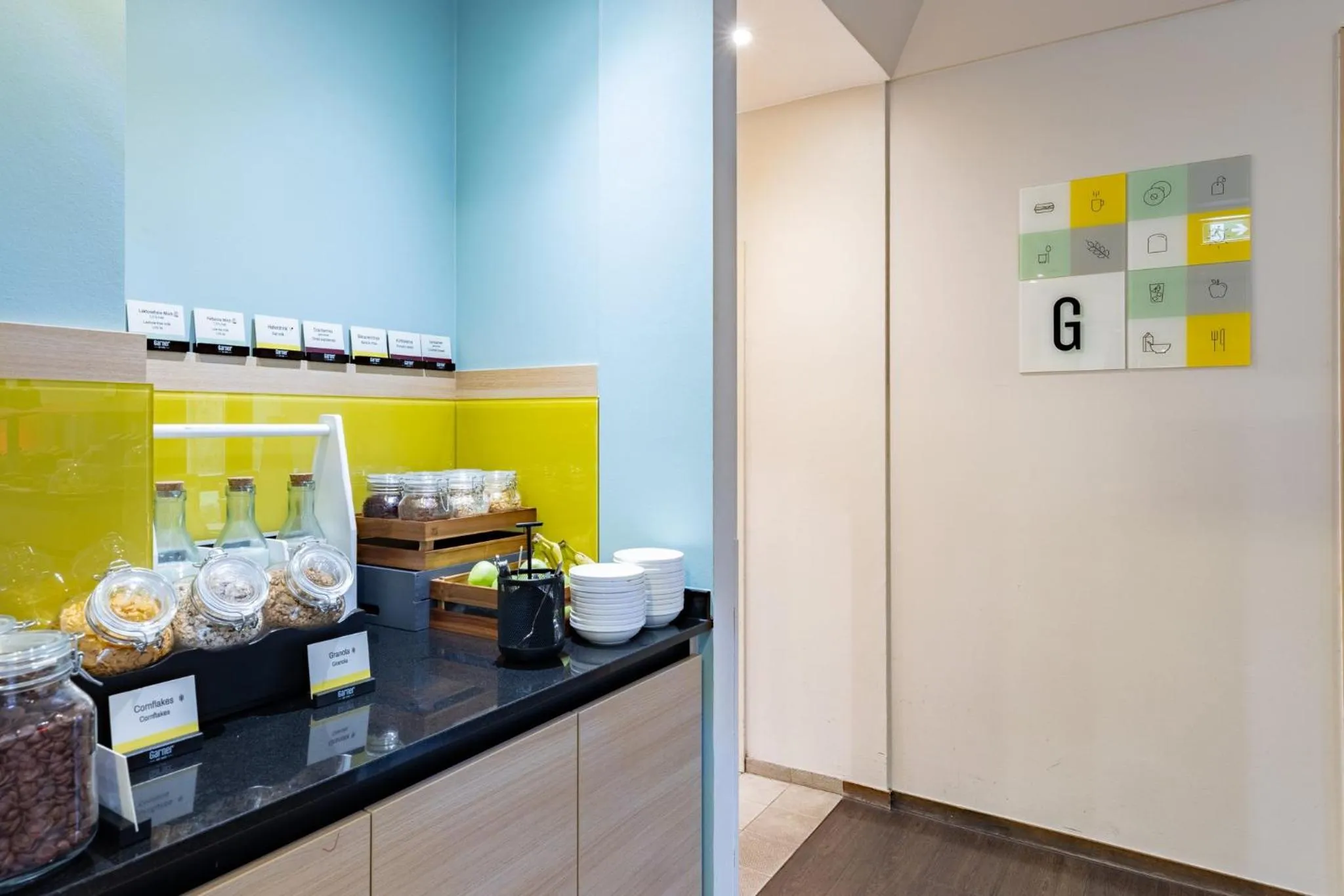 Restaurant/places to eat in Garner Hotel Osnabrück by IHG