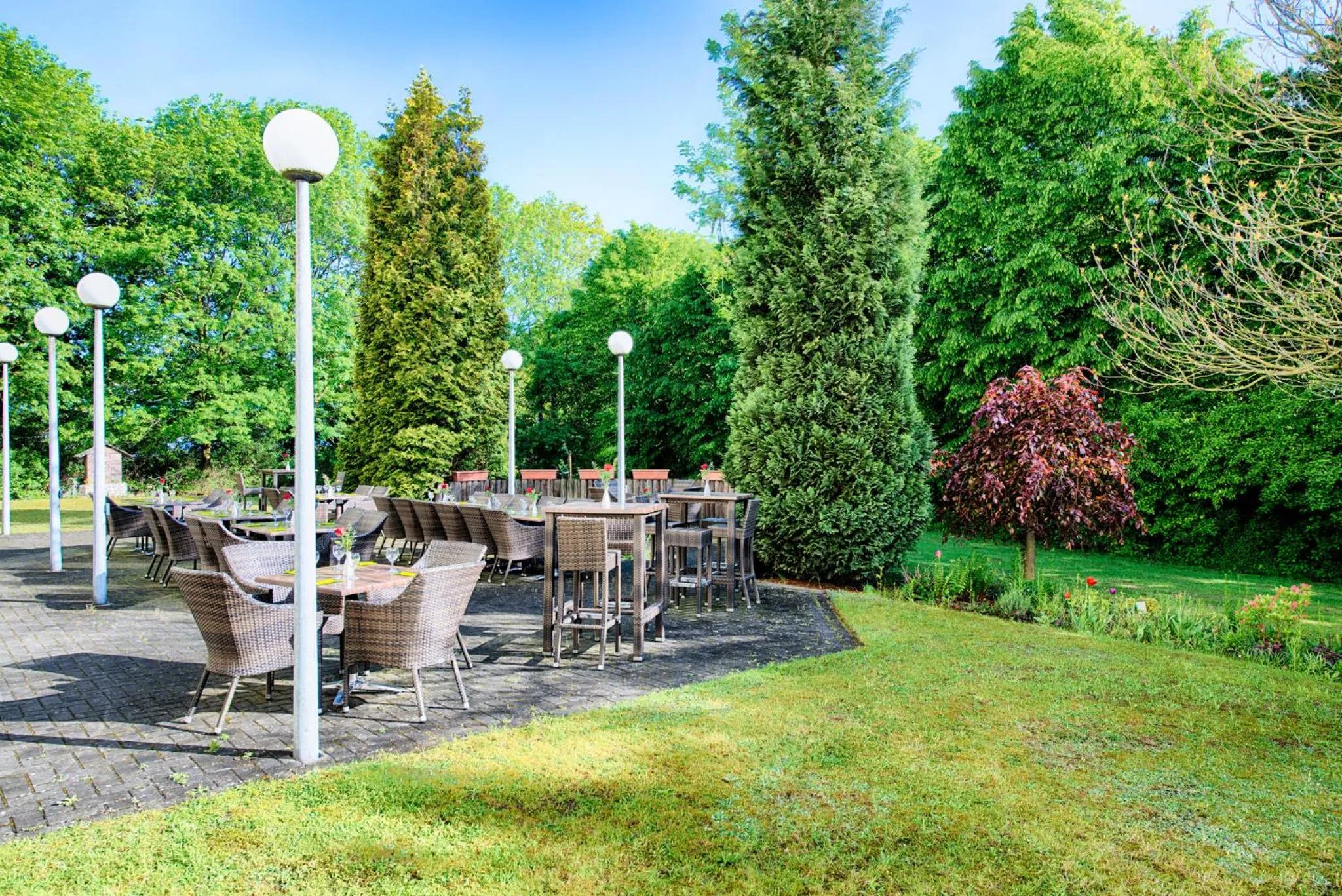 Restaurant/places to eat in Garner Hotel Osnabrück by IHG