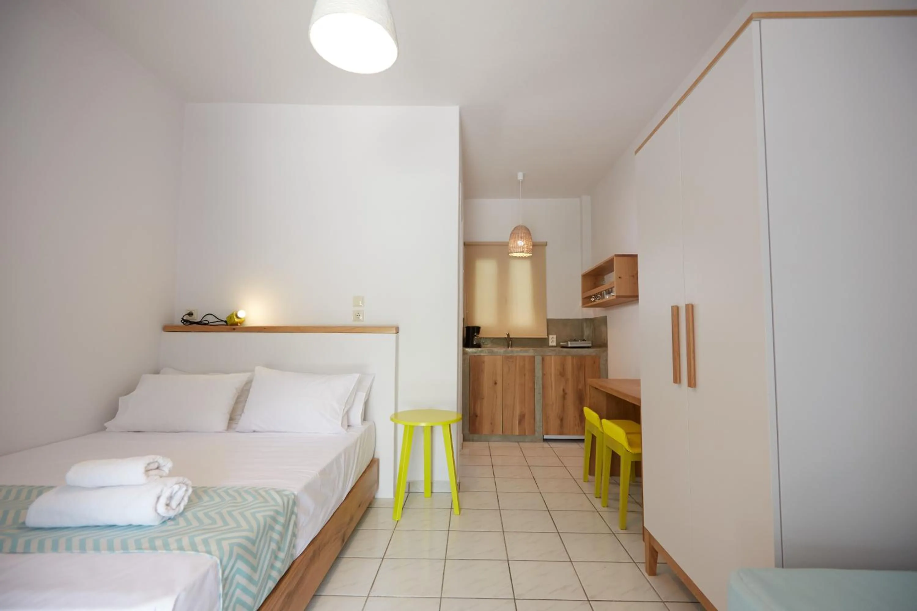 Family, Bed in Irene Studios