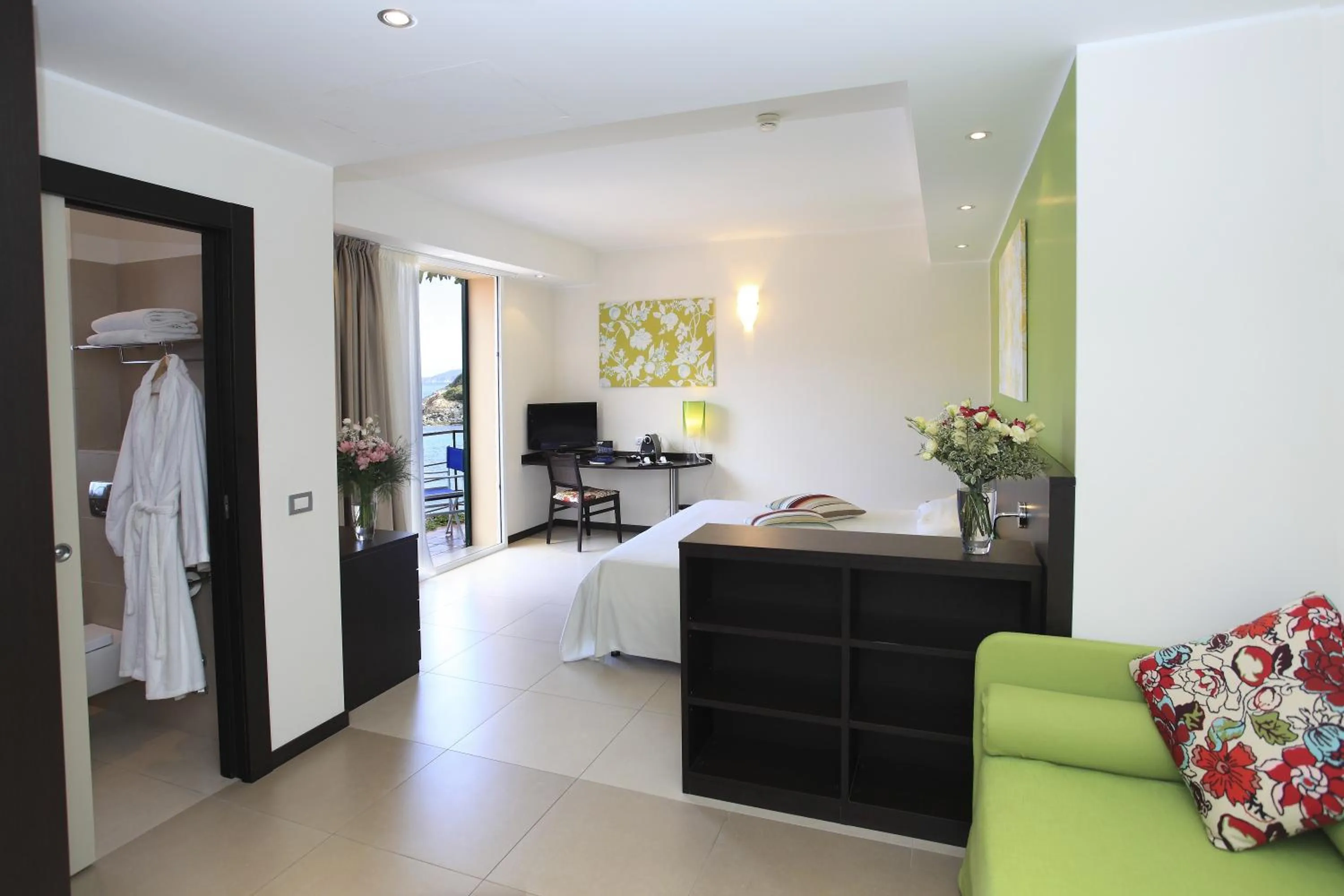 Photo of the whole room, Bed in Hotel Desiree