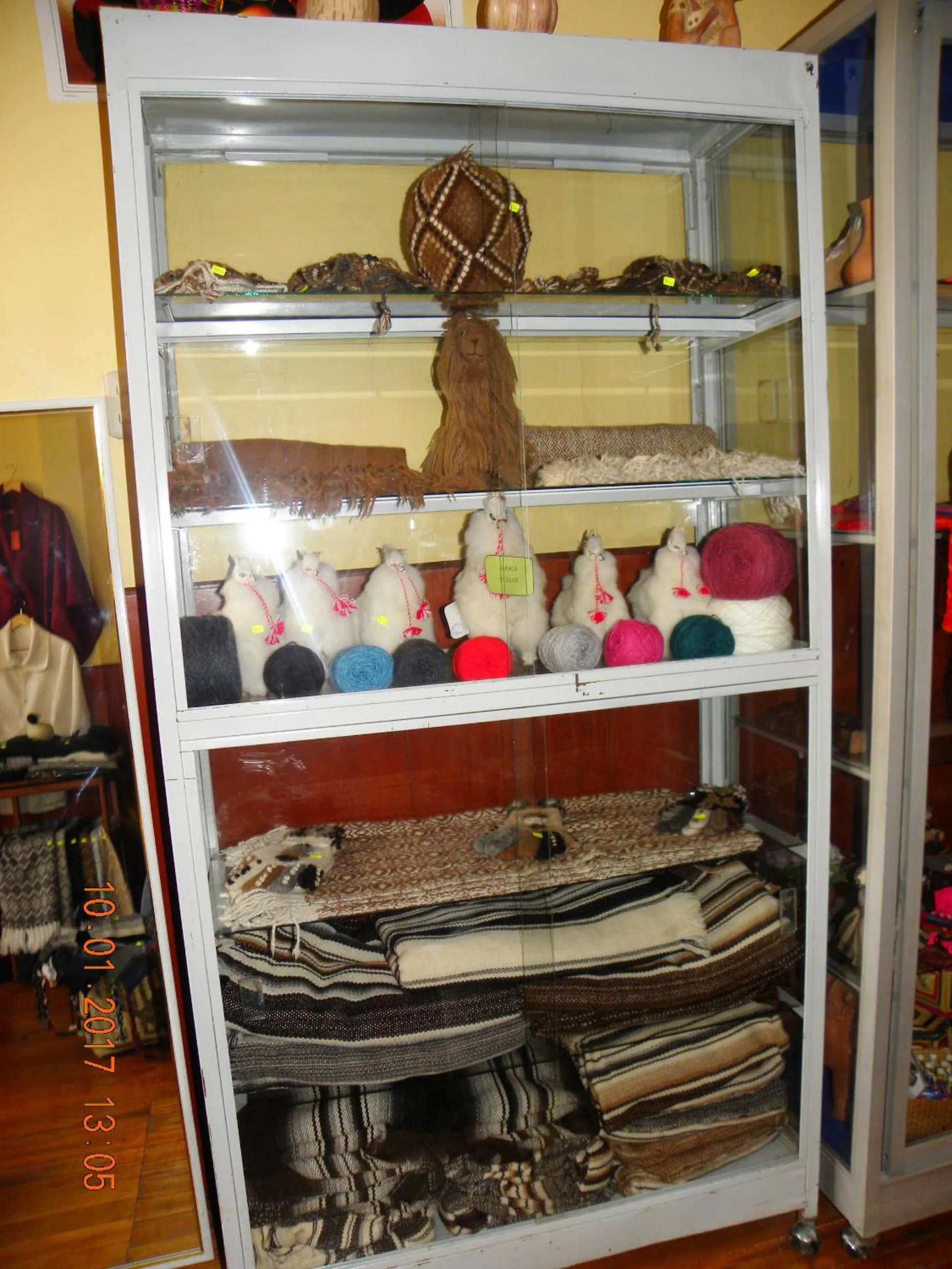 On-site shops in Huaytusive Inn Hotel